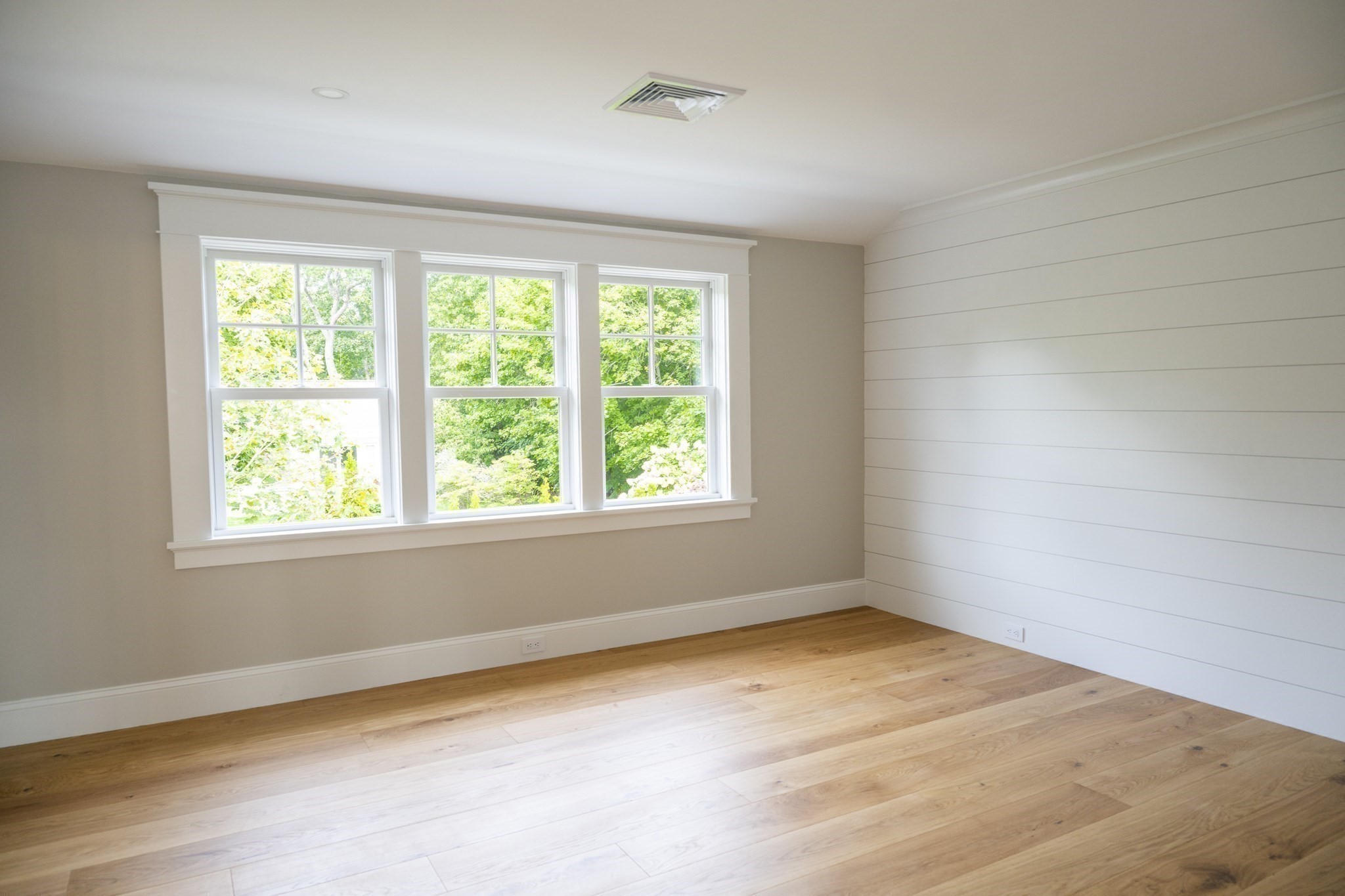 35 Crows Pond Rd Property Photo 20