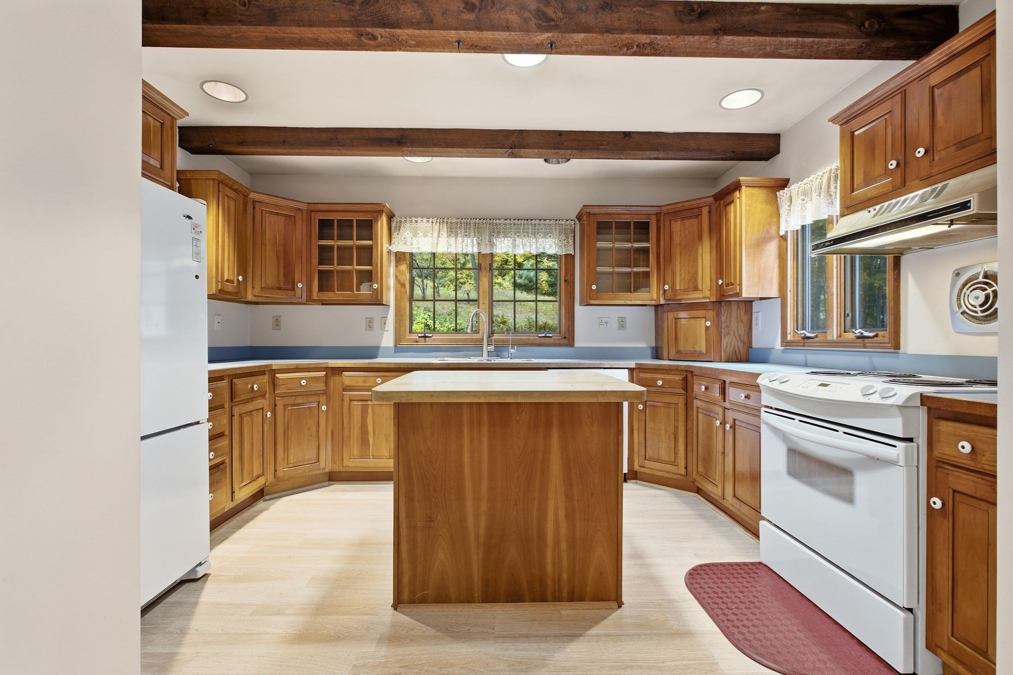 57 Eaton Street Property Photo 6