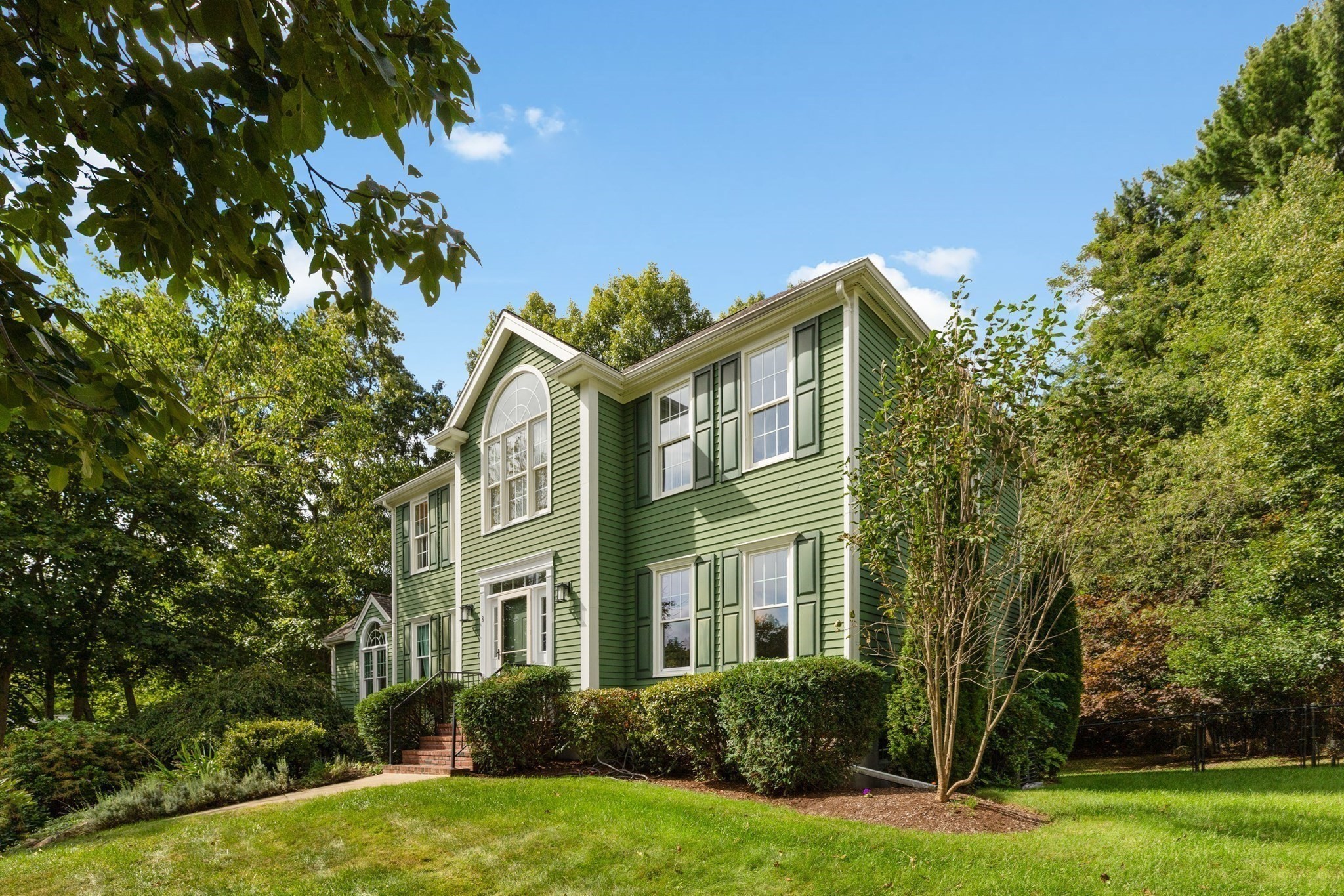 8 Dennison Ct Property Photo 2