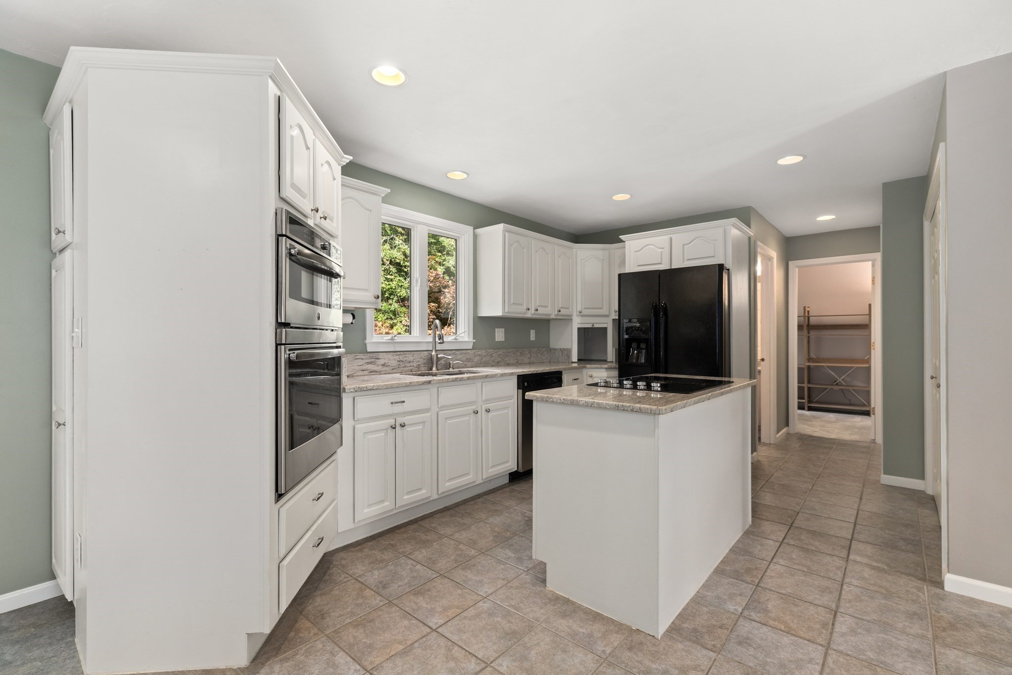 8 Dennison Ct Property Photo 9