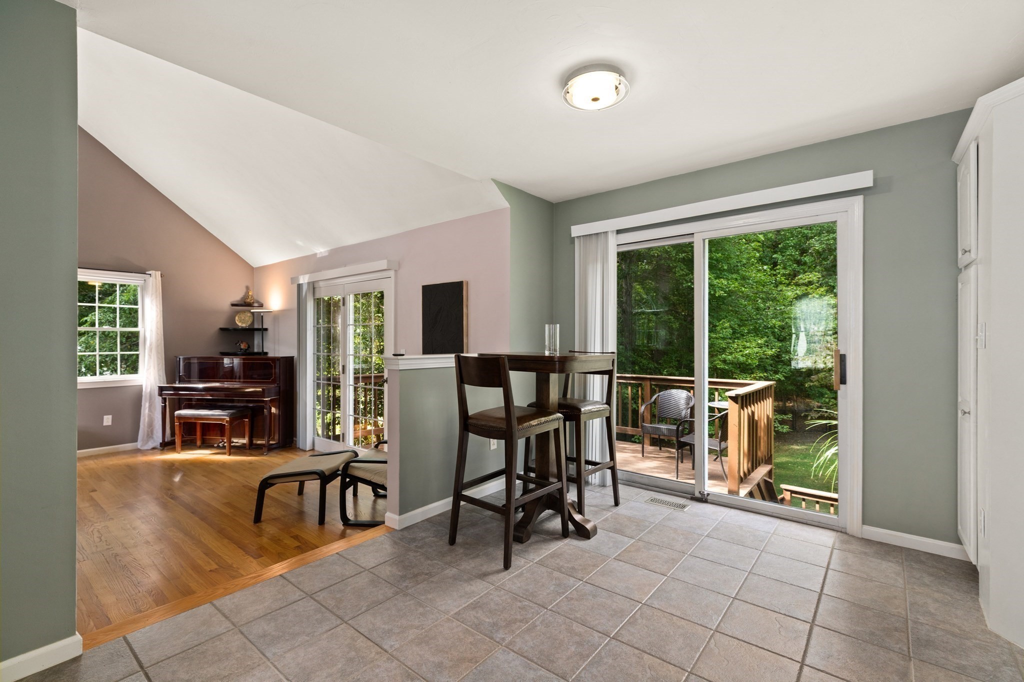 8 Dennison Ct Property Photo 10
