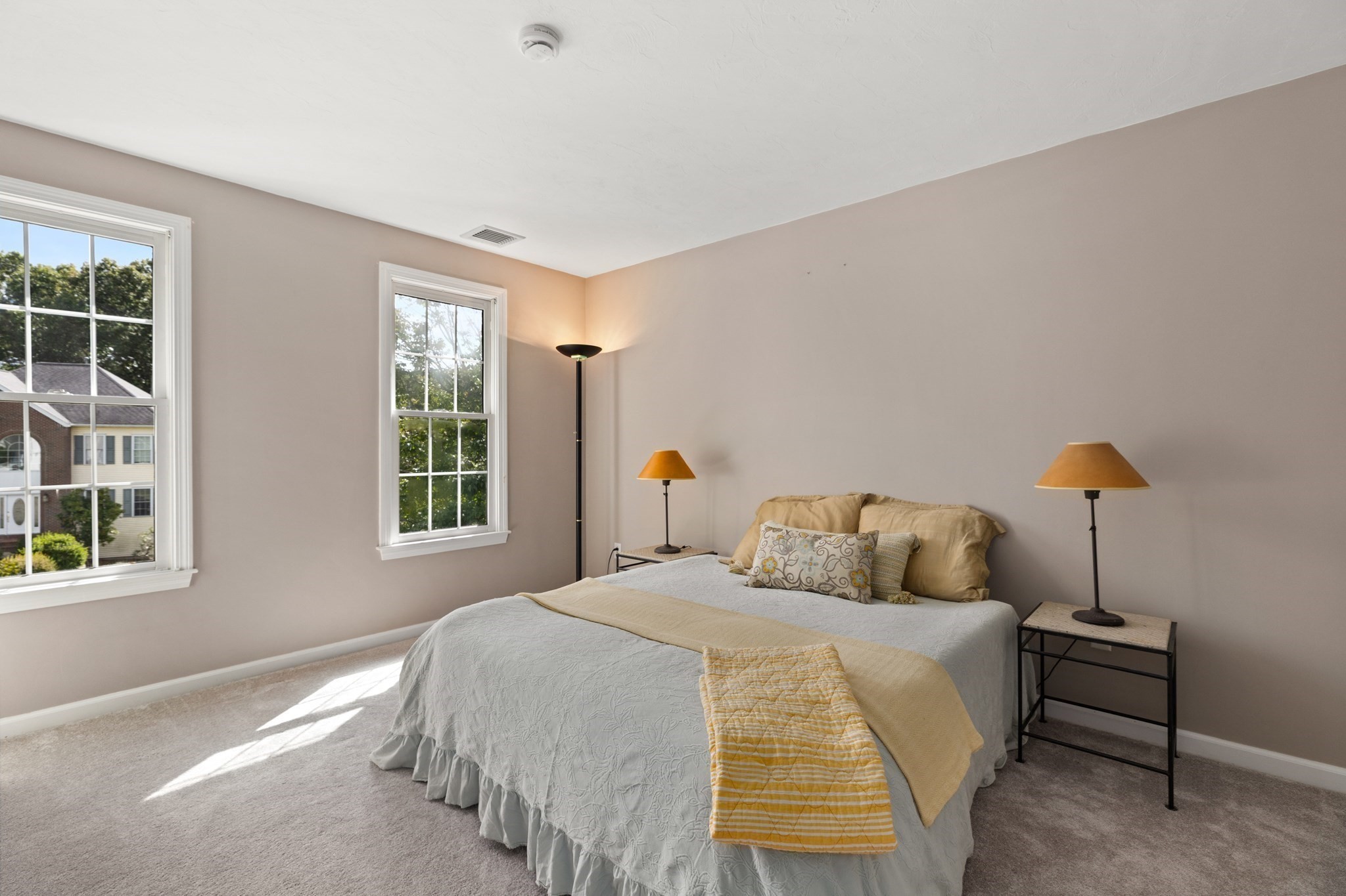 8 Dennison Ct Property Photo 24