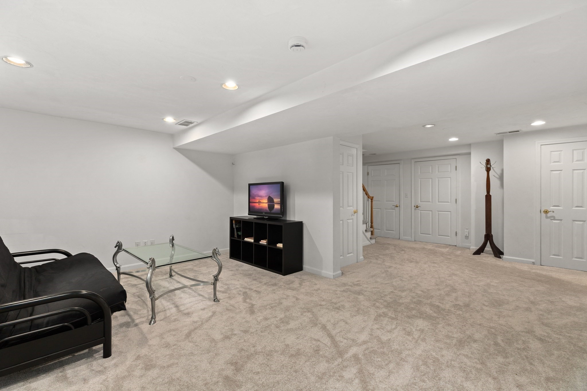 8 Dennison Ct Property Photo 31