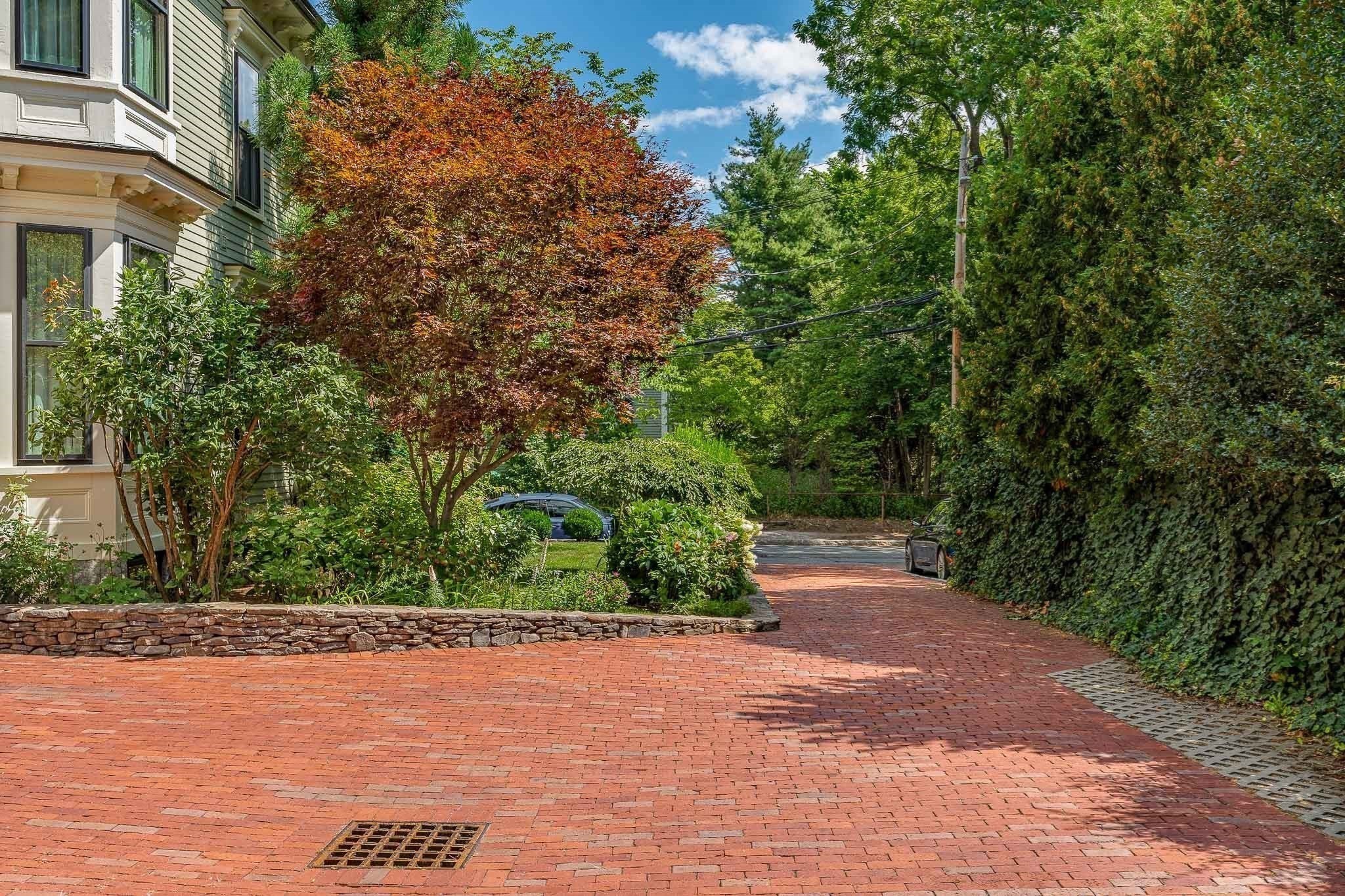 13 Avon # 13 Property Photo 14