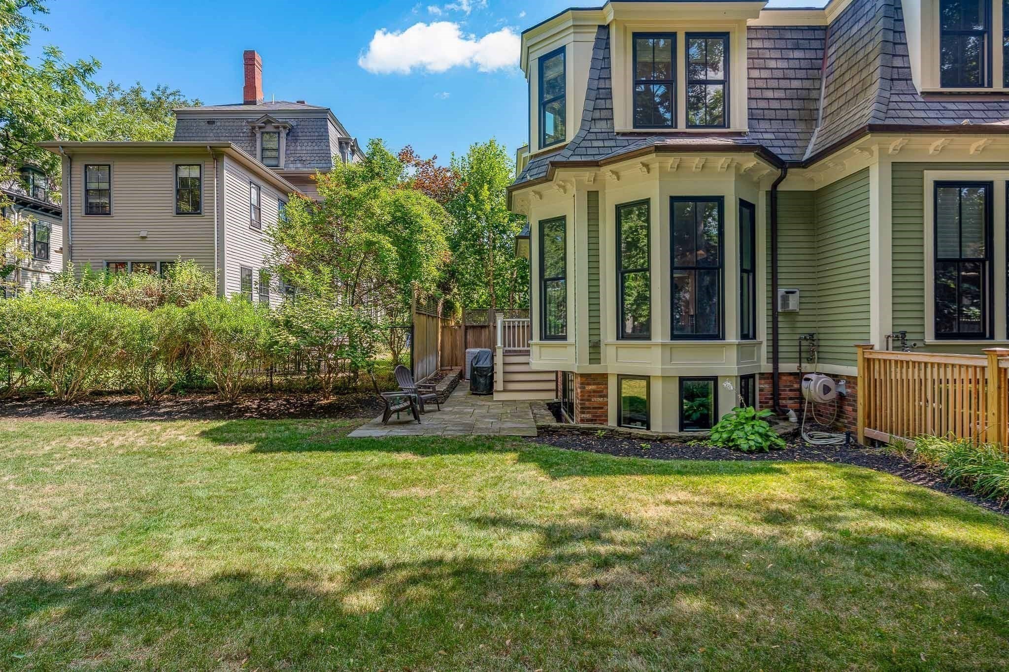 13 Avon # 13 Property Photo 17