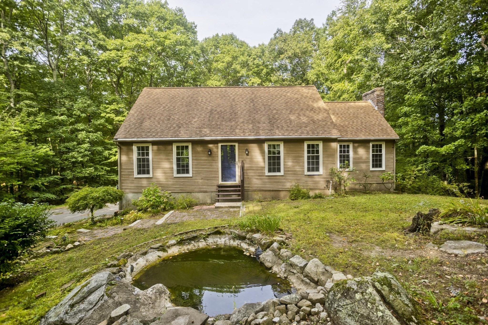 323 Bennett Rd. Property Photo 1