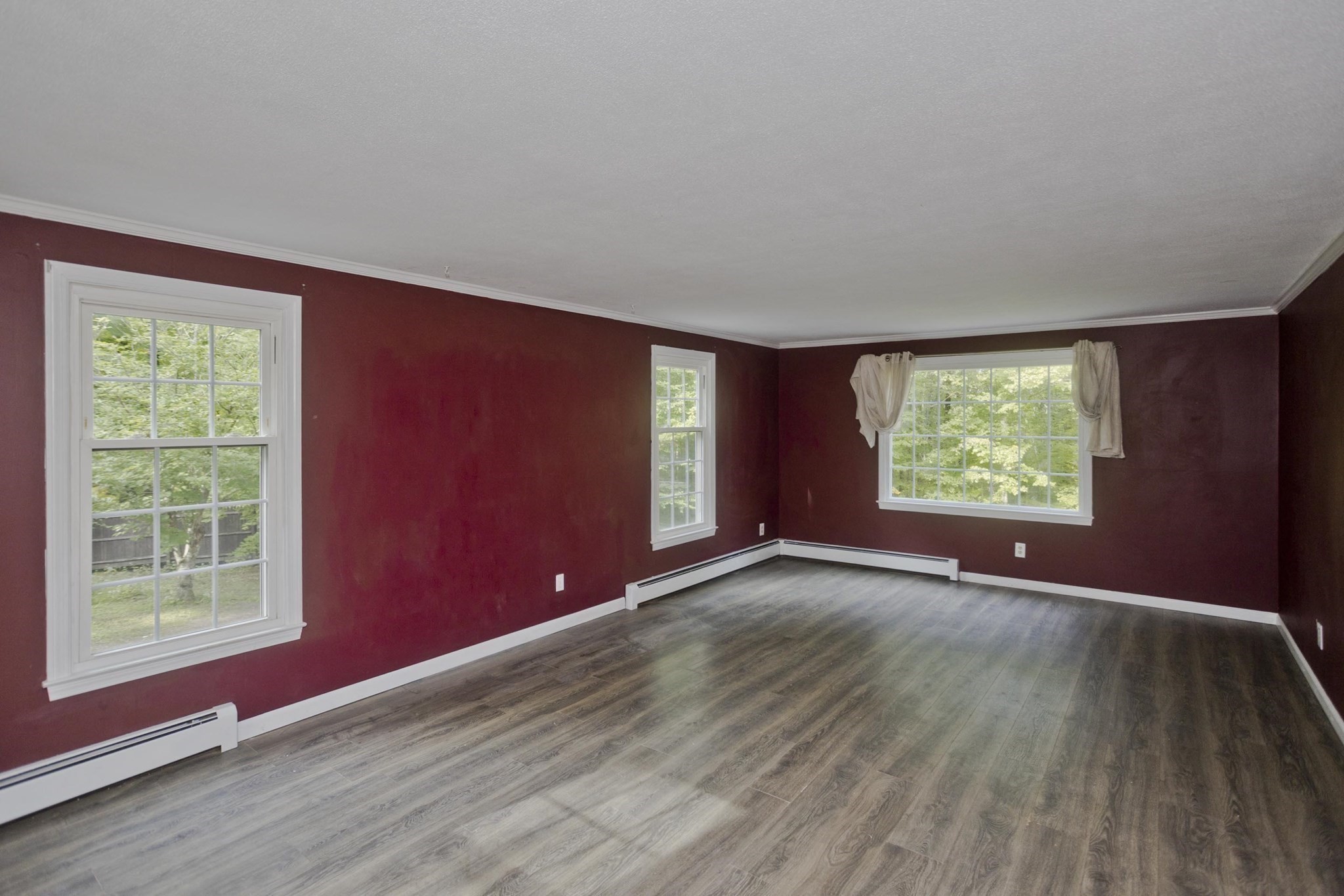323 Bennett Rd. Property Photo 13