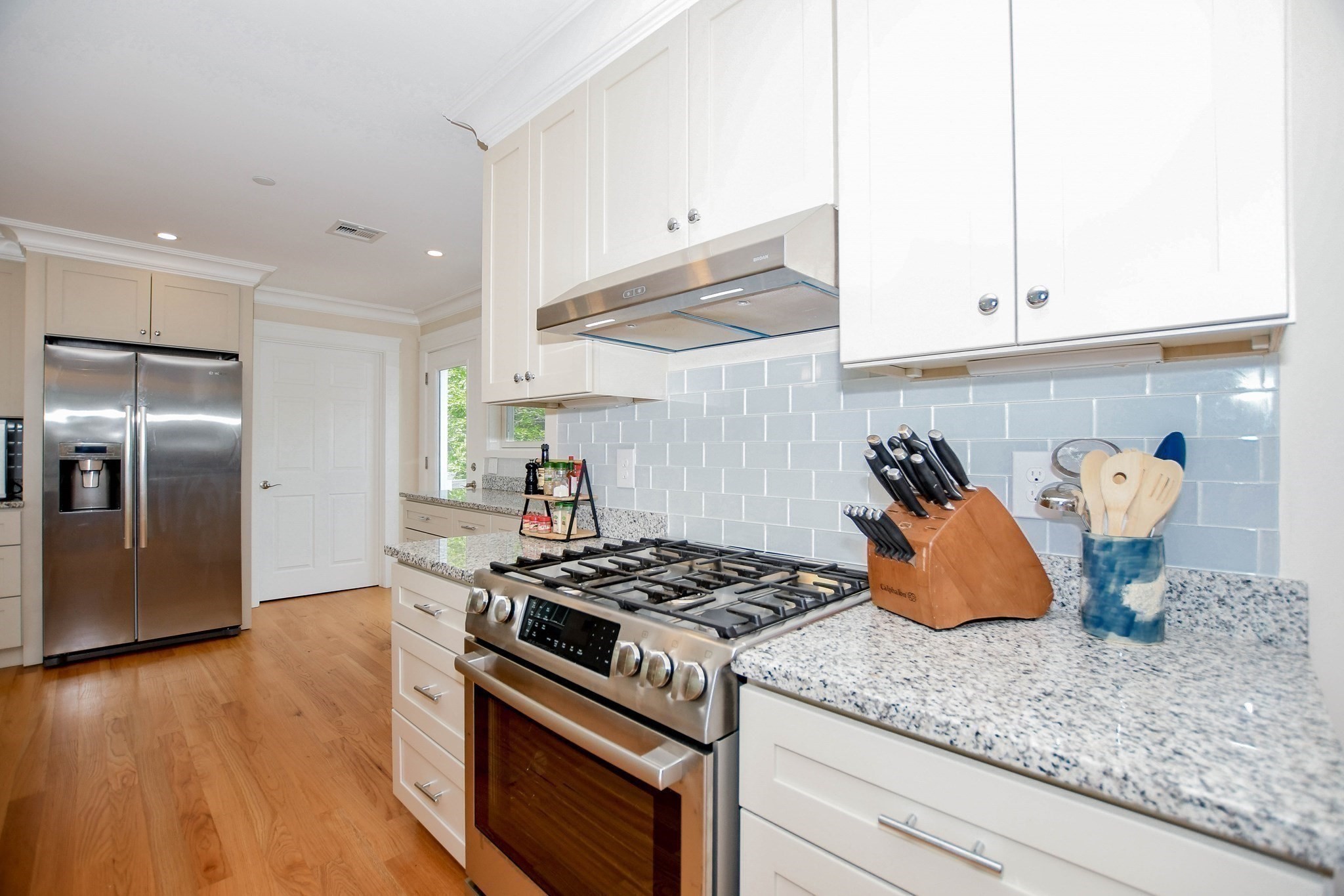 324 Front Street # 4 Property Photo 6