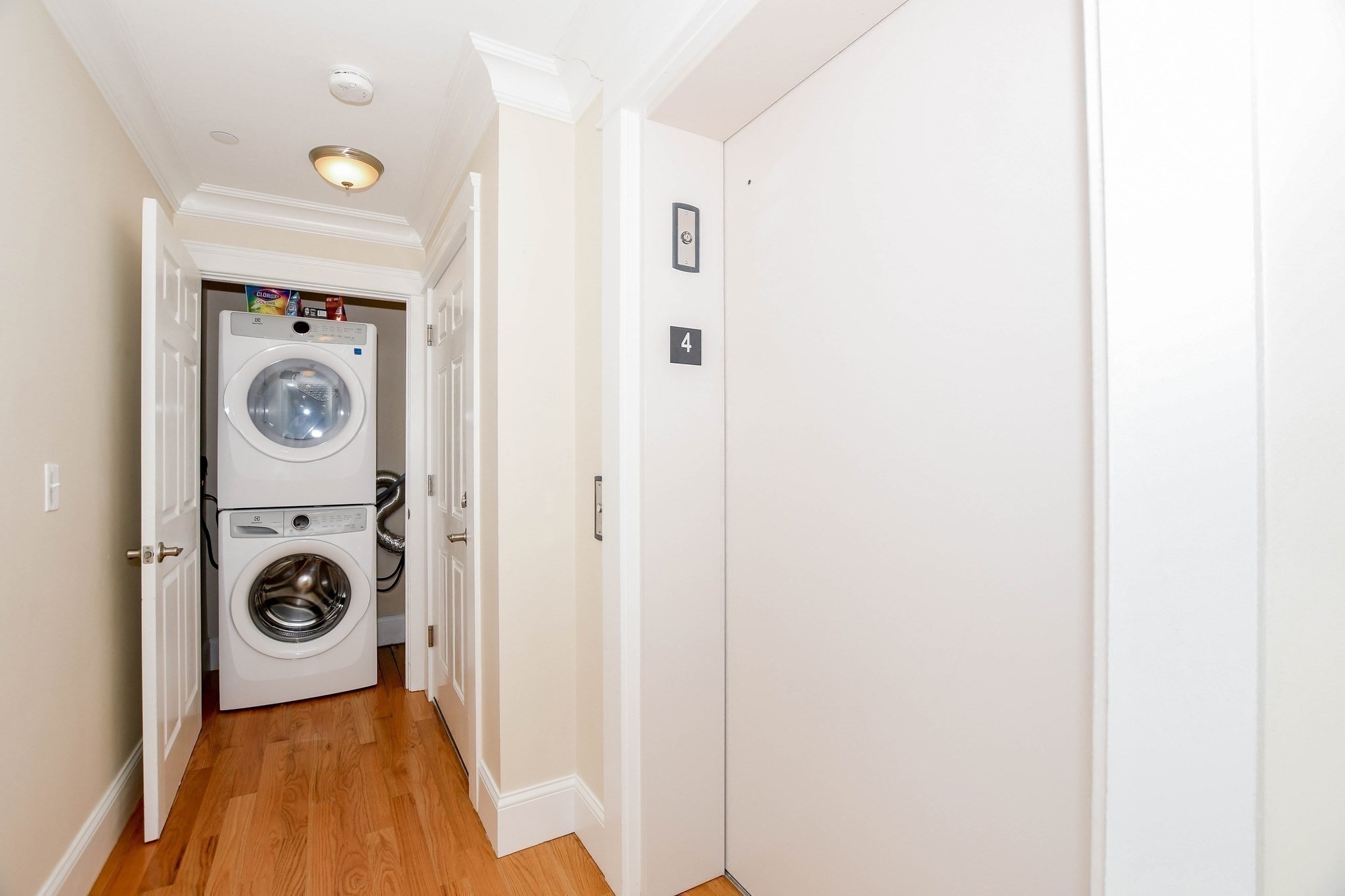 324 Front Street # 4 Property Photo 28