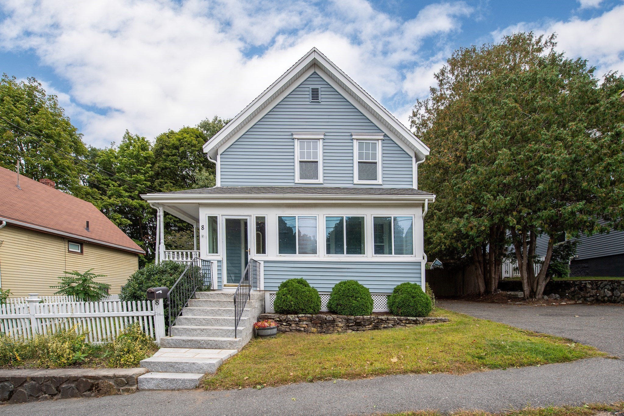 8 Birch Hill Ave Property Photo 1