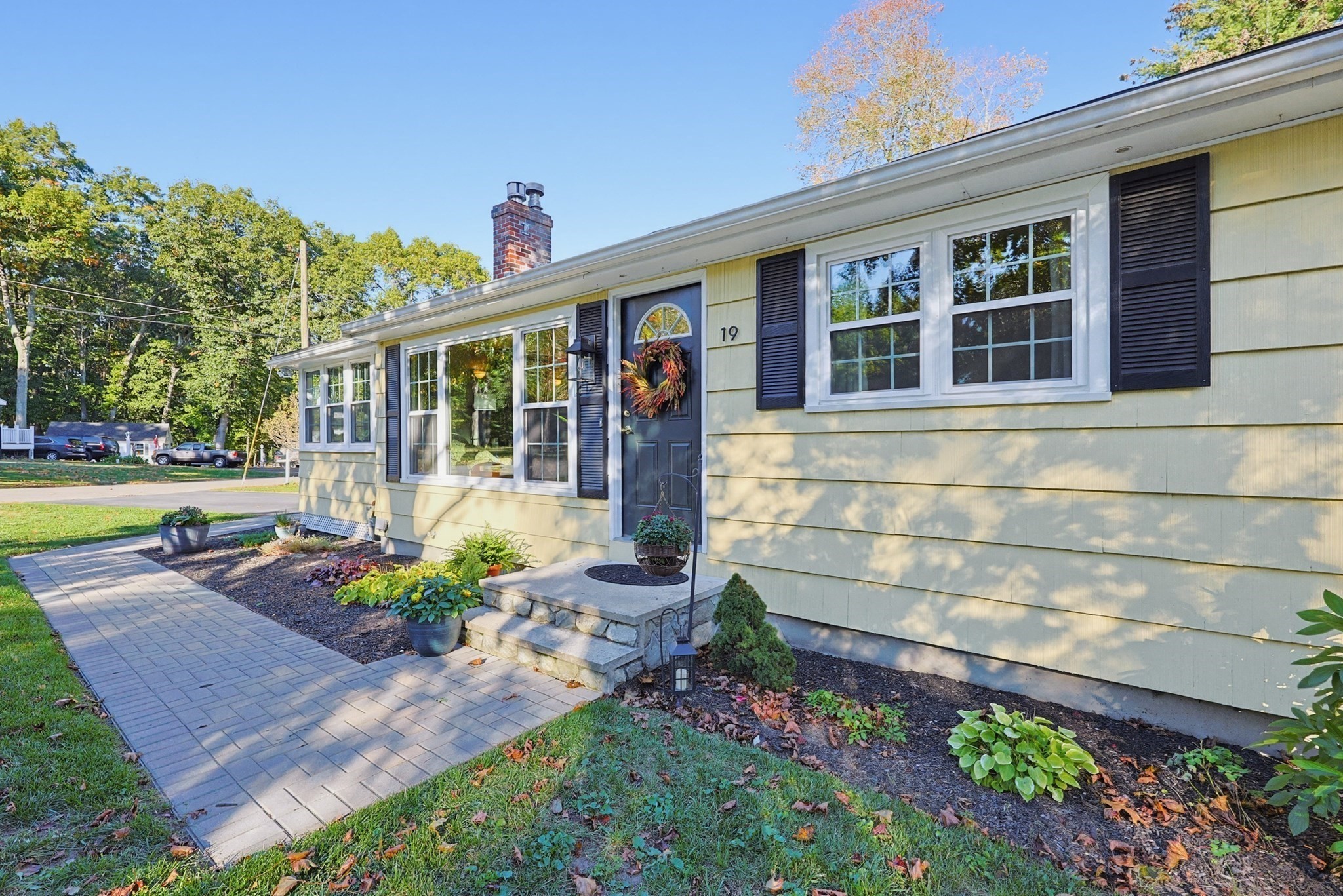 19 Polley Rd Property Photo 3