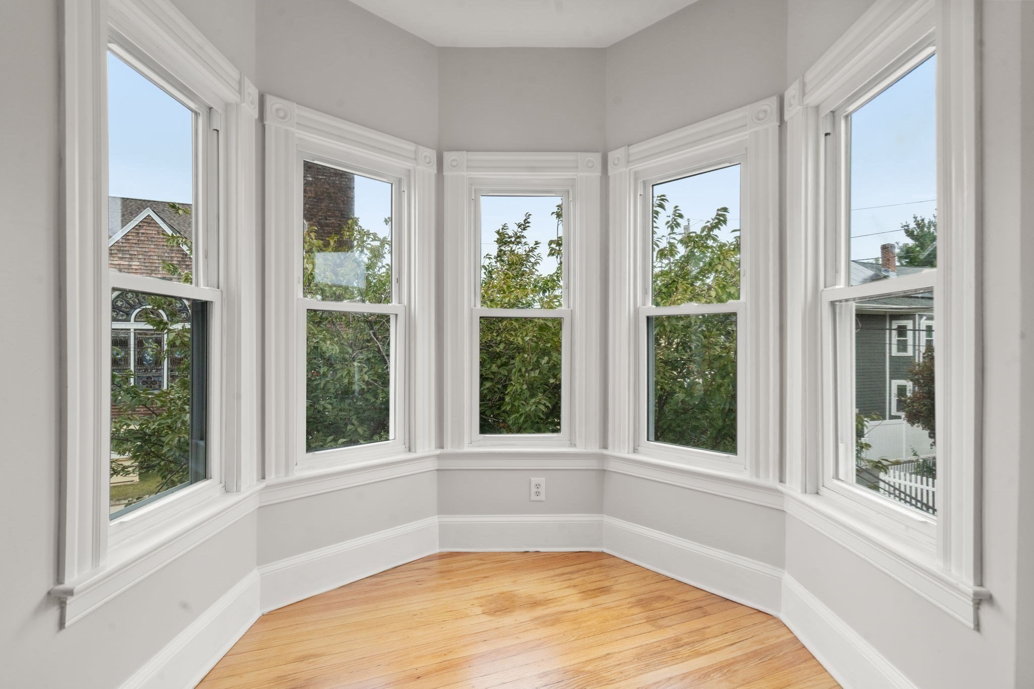 2 Holton St # 2b Property Photo 5