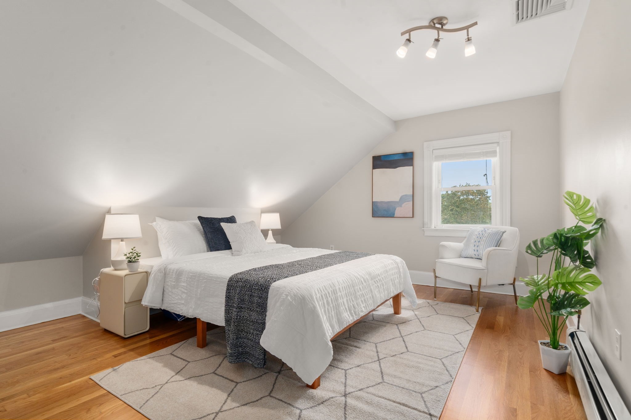 2 Holton St # 2b Property Photo 15