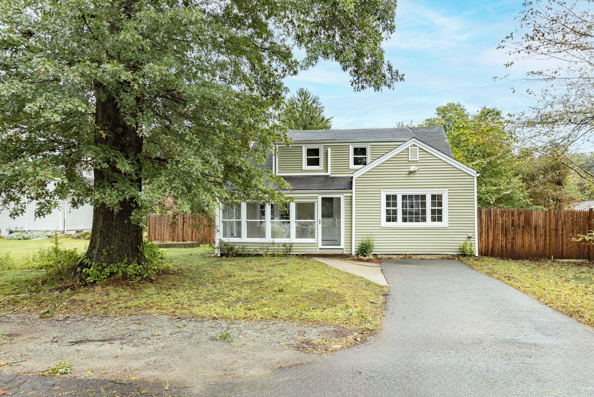 16 Norfolk Place Property Photo 1