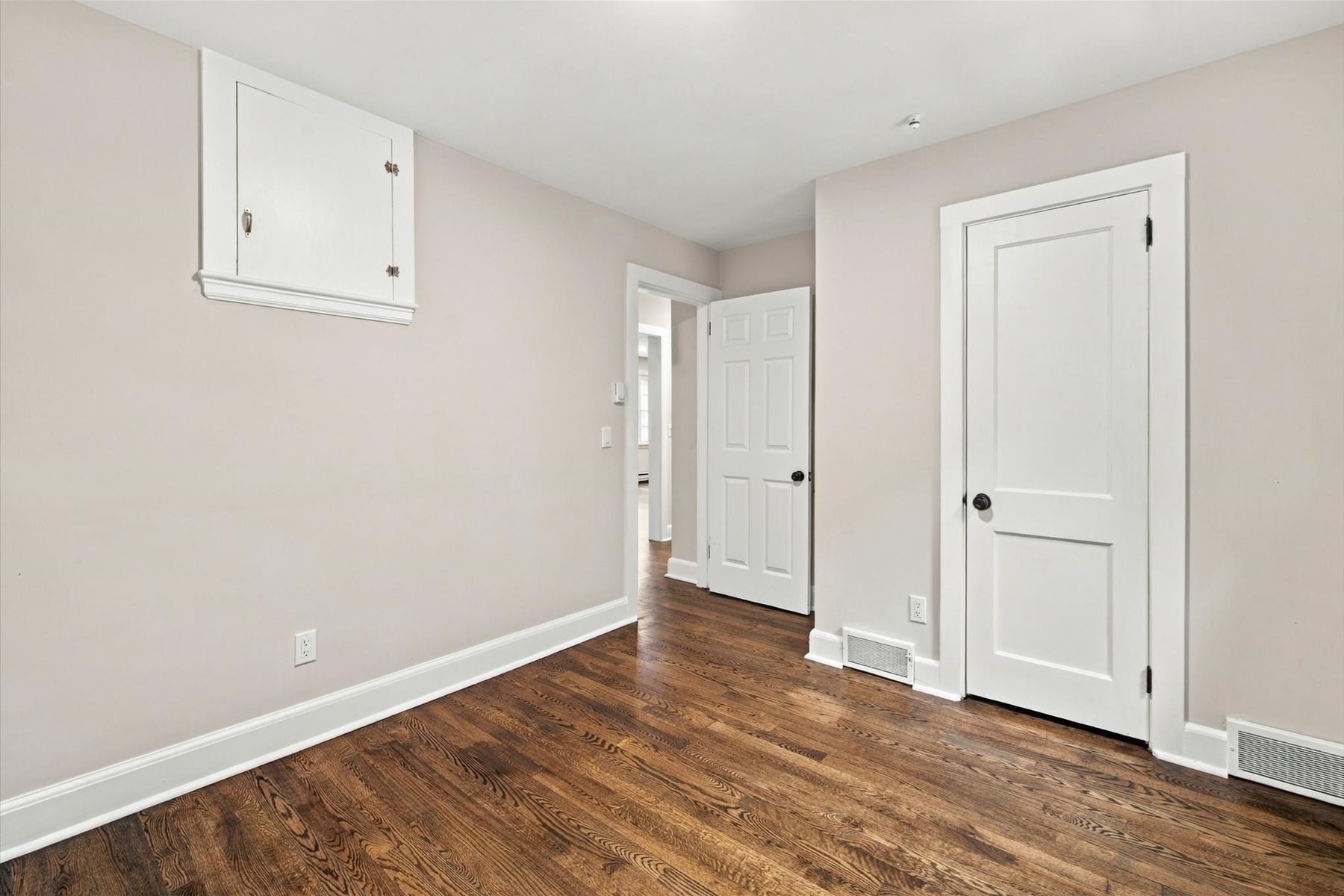9 Malcolm St Property Photo 13