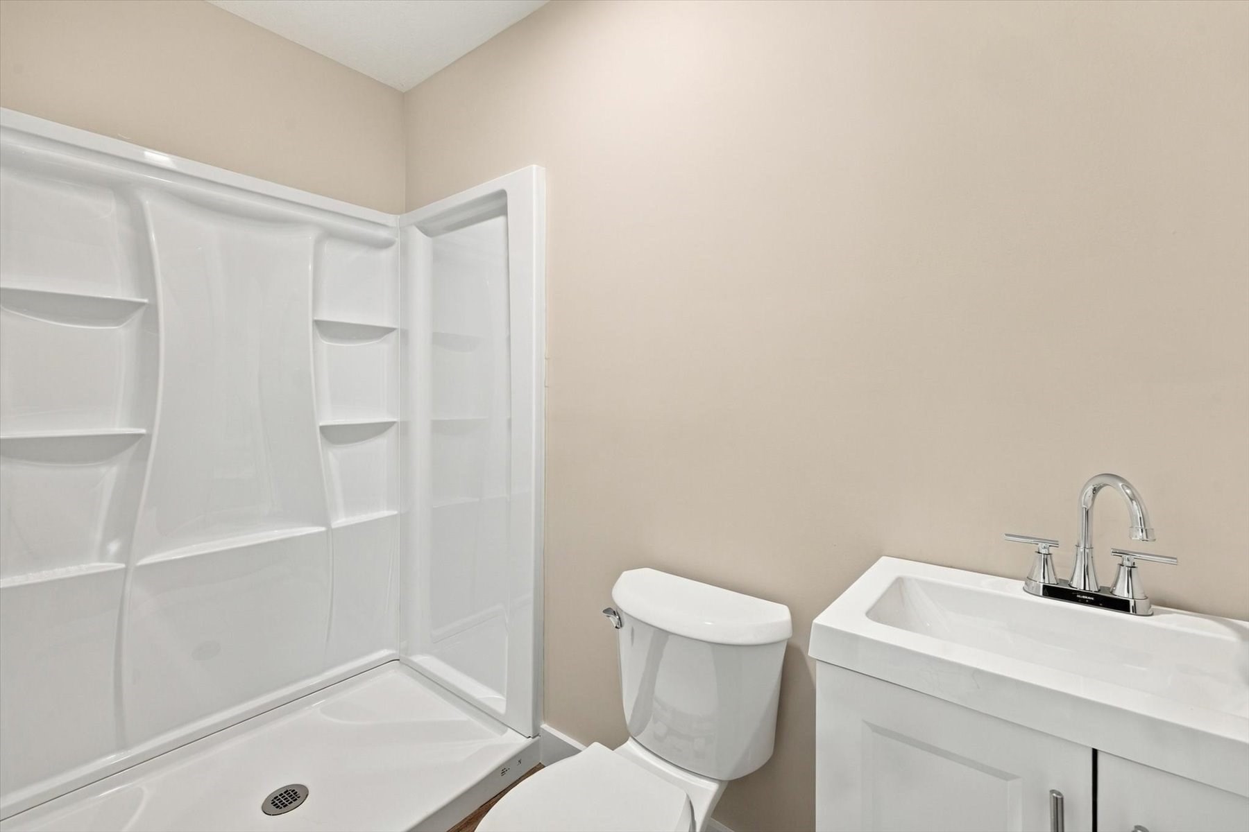 9 Malcolm St Property Photo 16