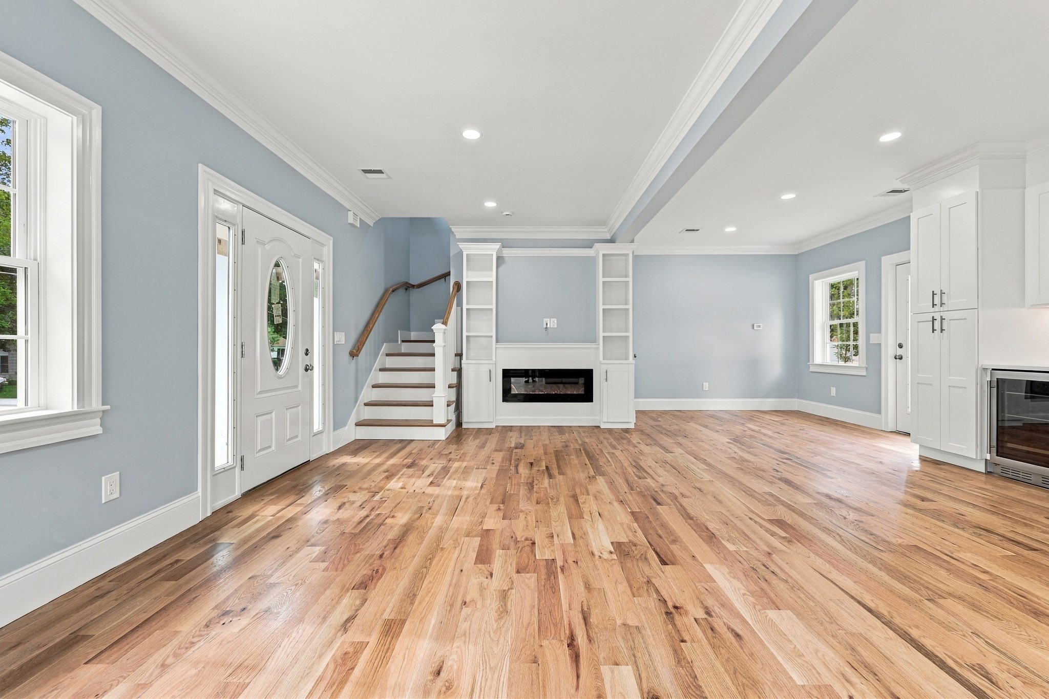 3 Colonial Road Property Photo 6