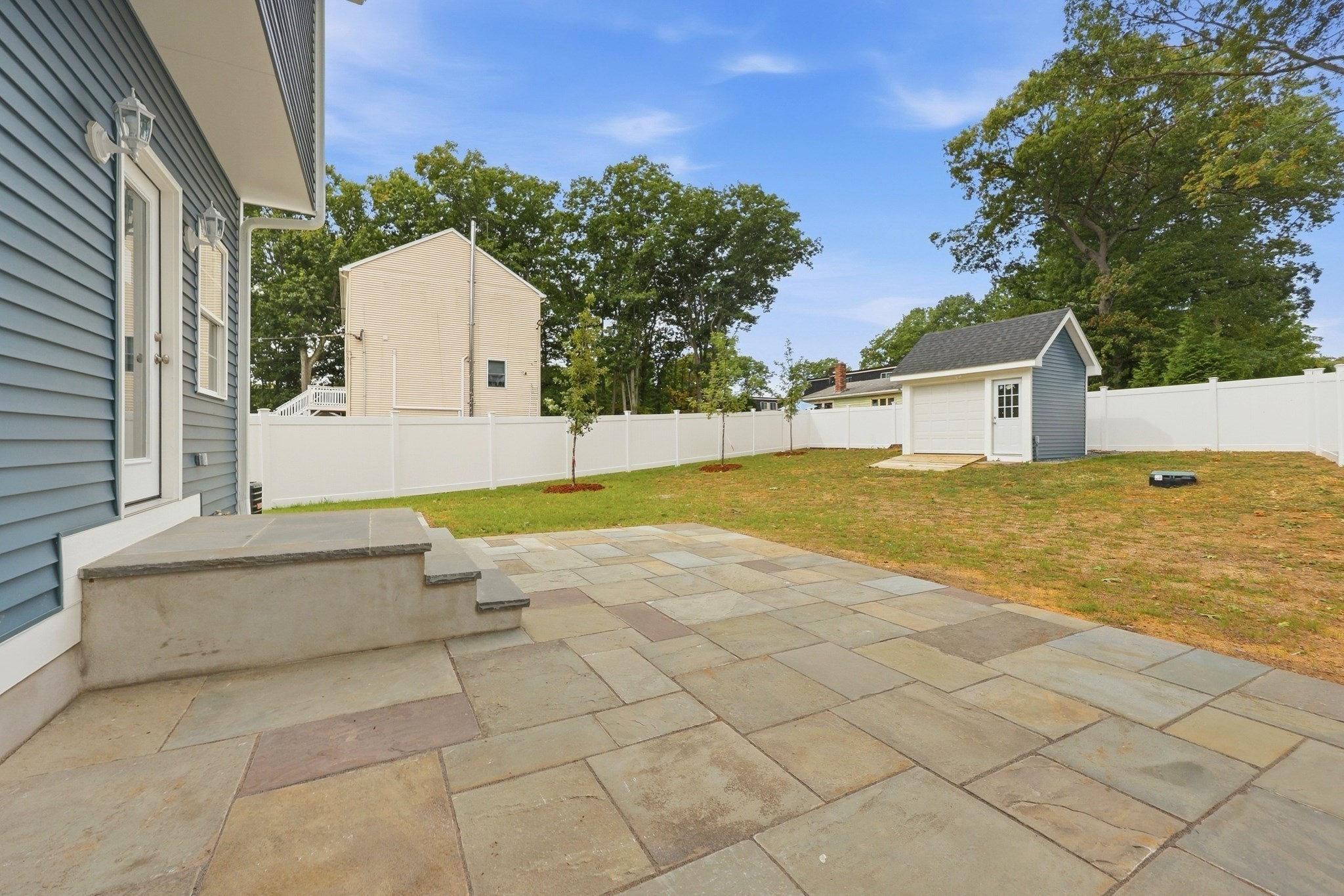 3 Colonial Road Property Photo 33