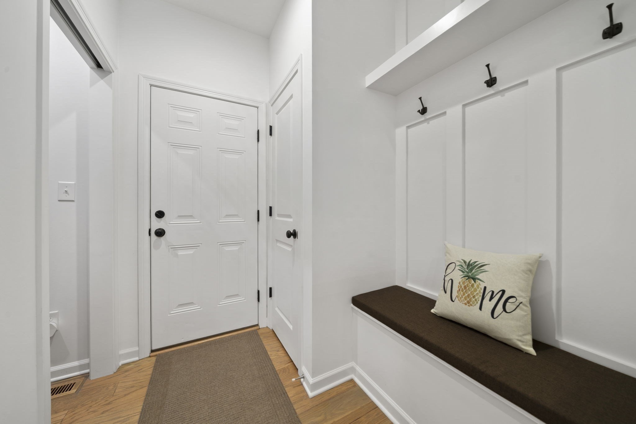 33 Skyhawk Cir Property Photo 5
