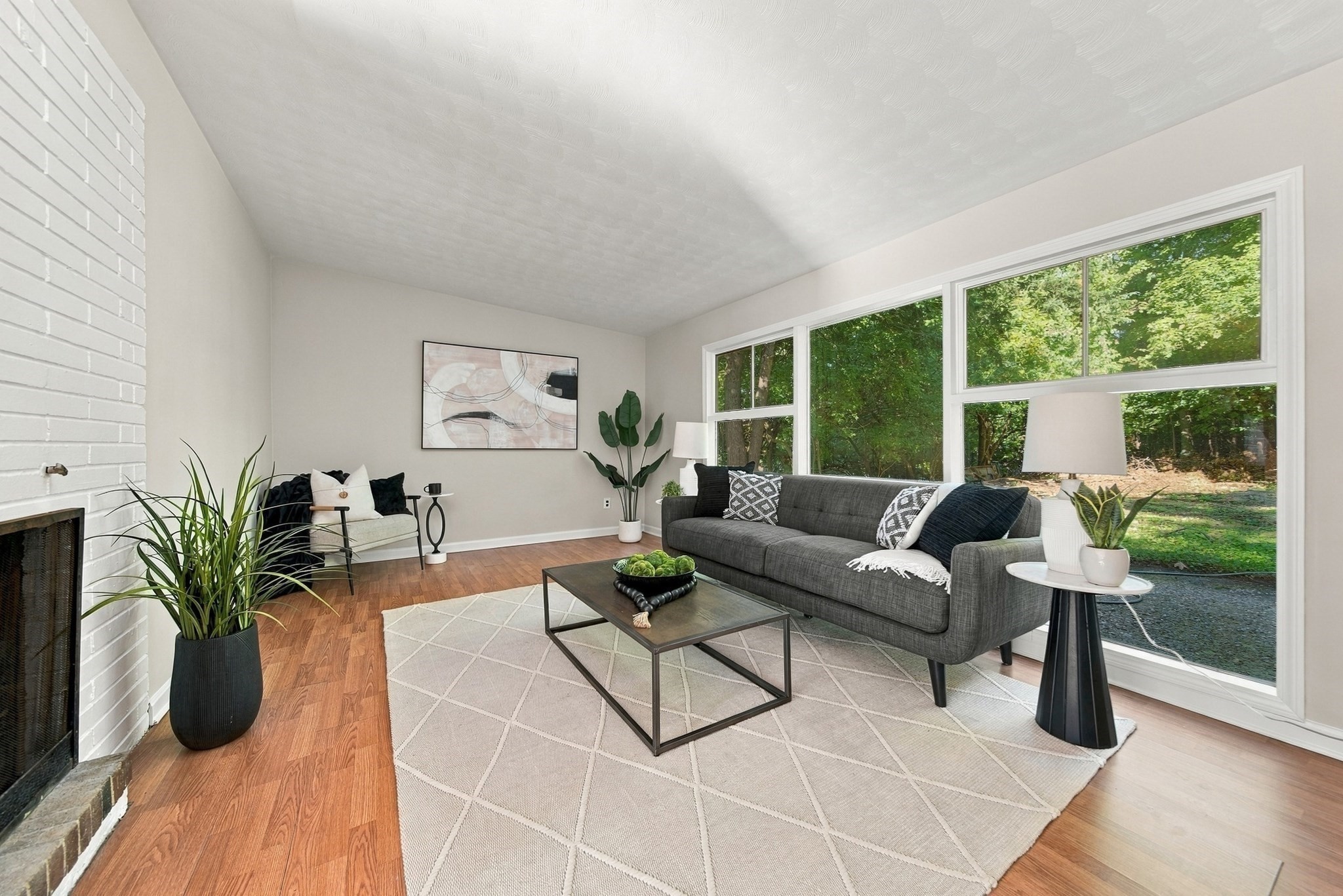 32 Curwen Rd Property Photo 6