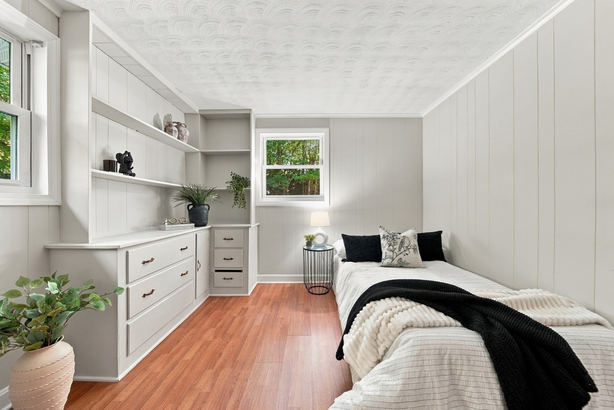 32 Curwen Rd Property Photo 22
