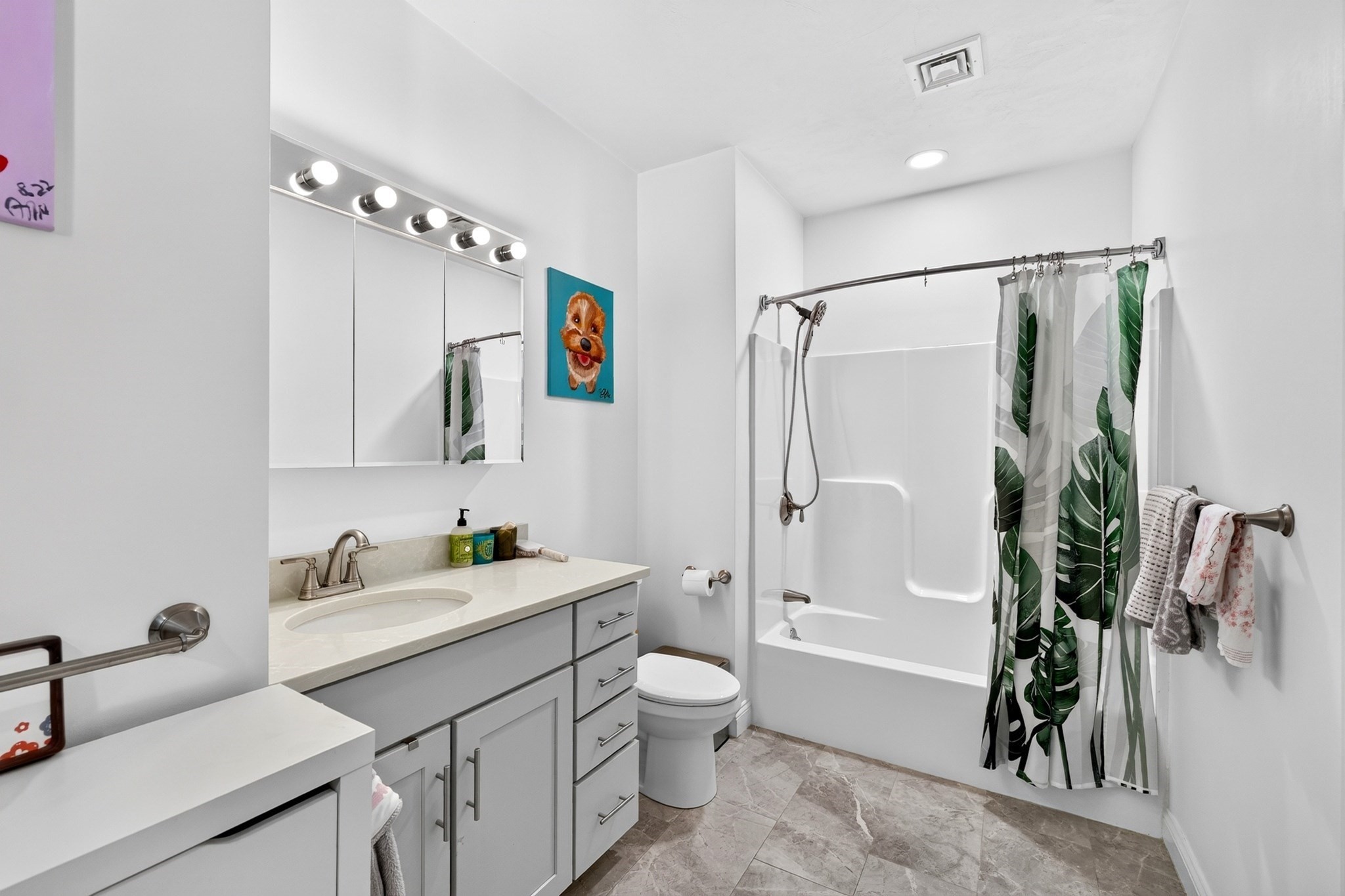 320 Middlesex Ave # D202 Property Photo 14