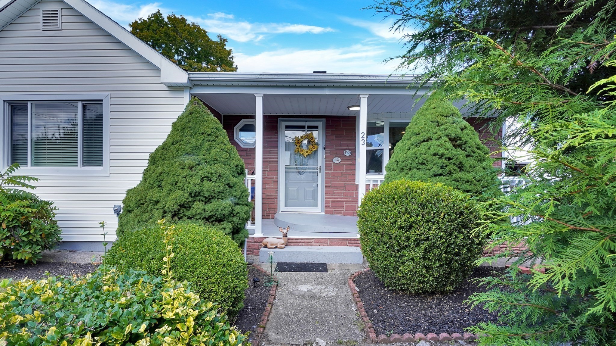 23 Briarwood Pl Property Photo 3