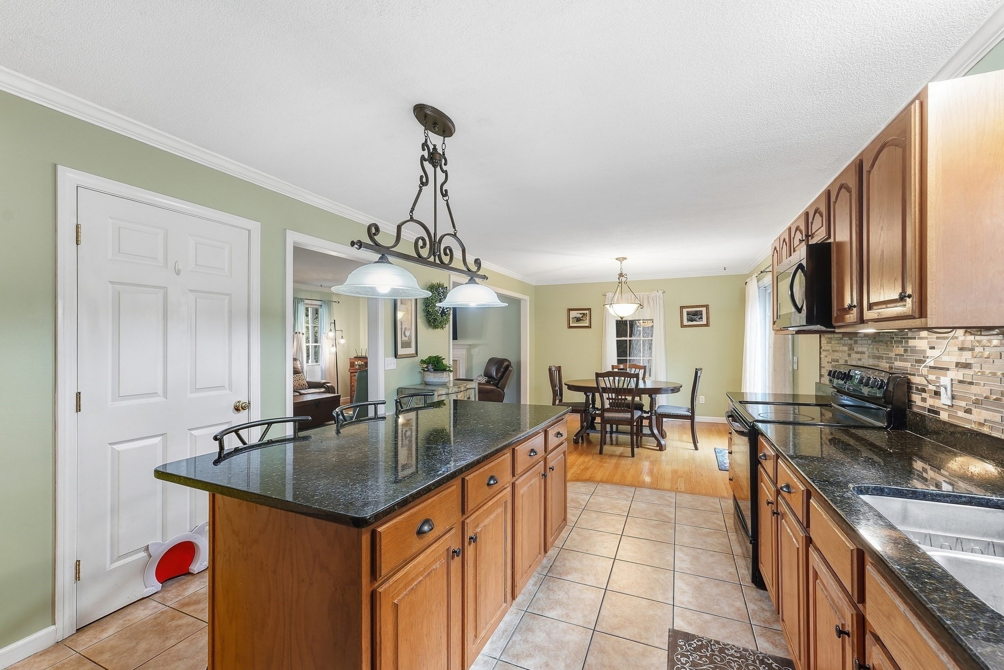 10 John St Property Photo 13