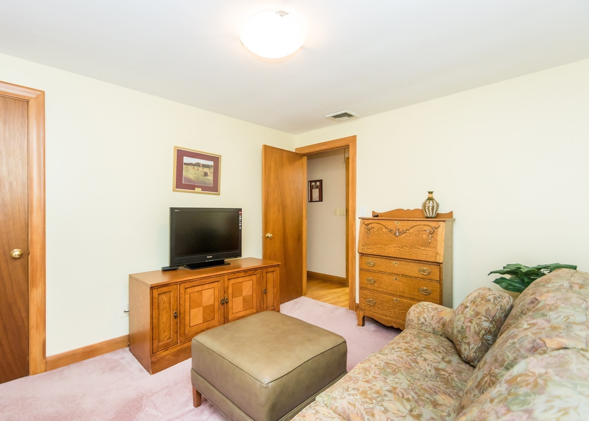 1785 Trapelo Road Property Photo 19