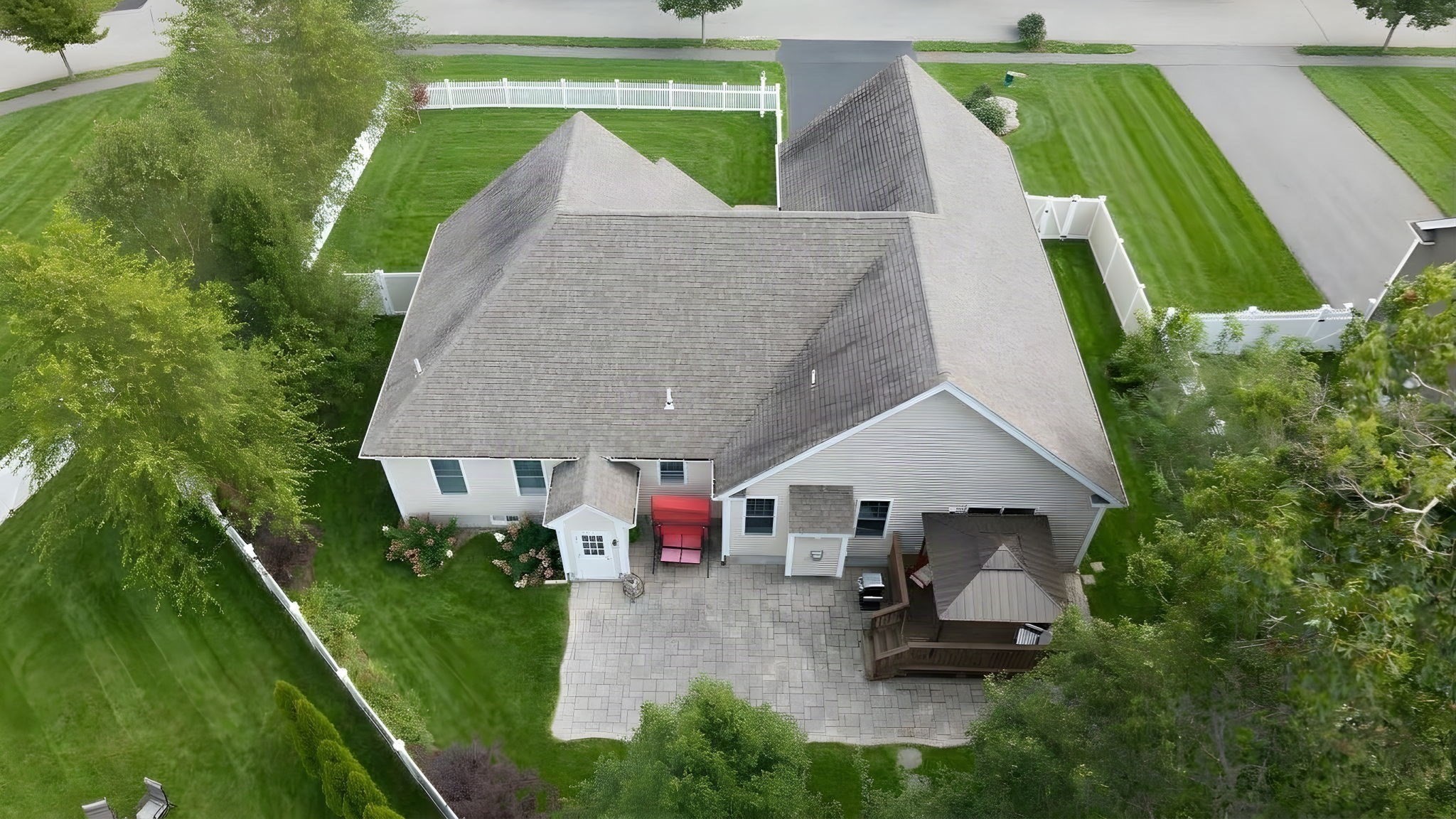 12 Waterford Circle Property Photo 6