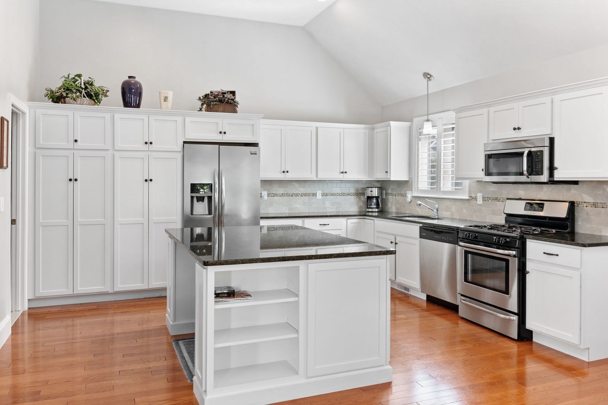 12 Waterford Circle Property Photo 26