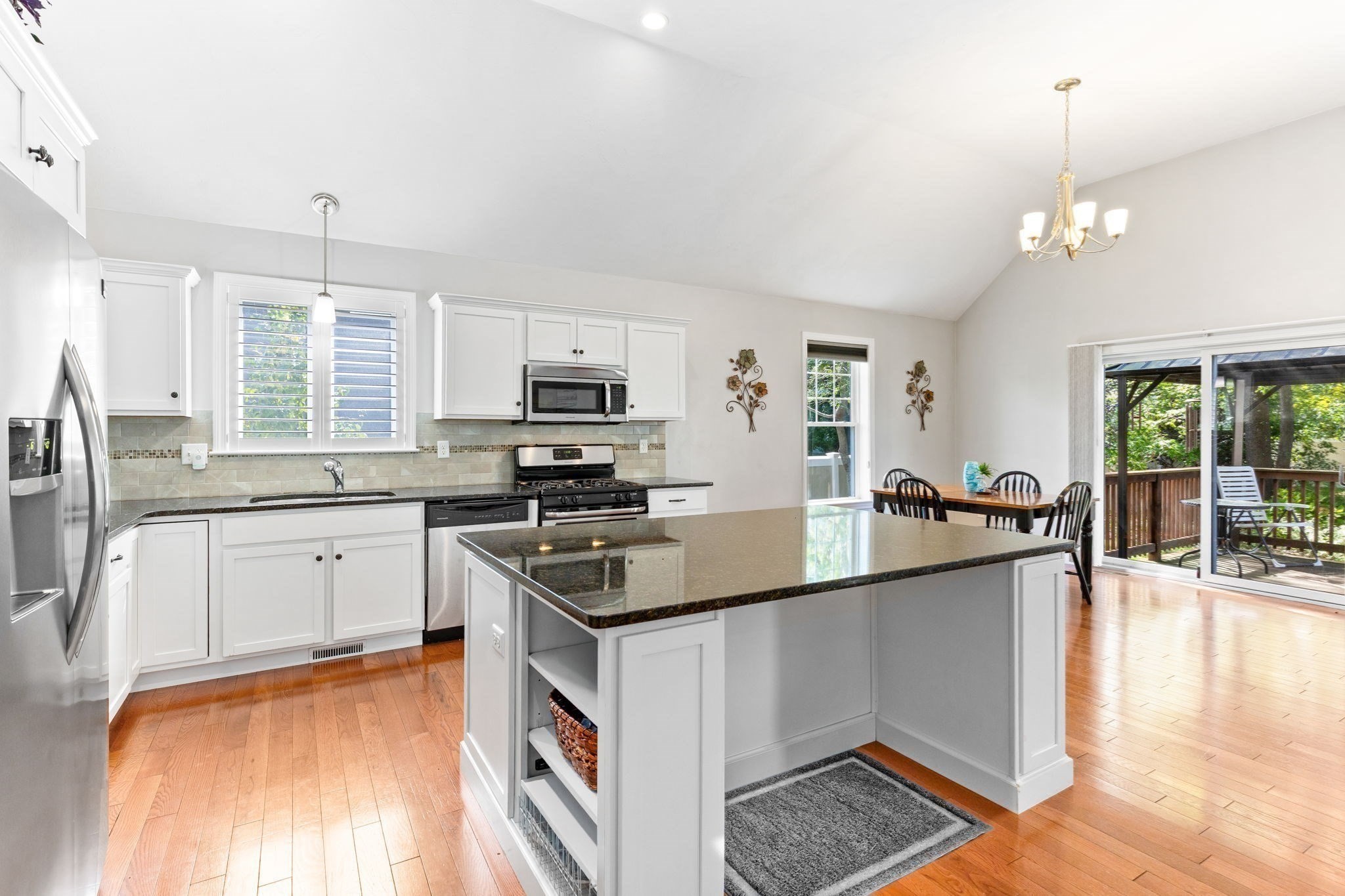 12 Waterford Circle Property Photo 27
