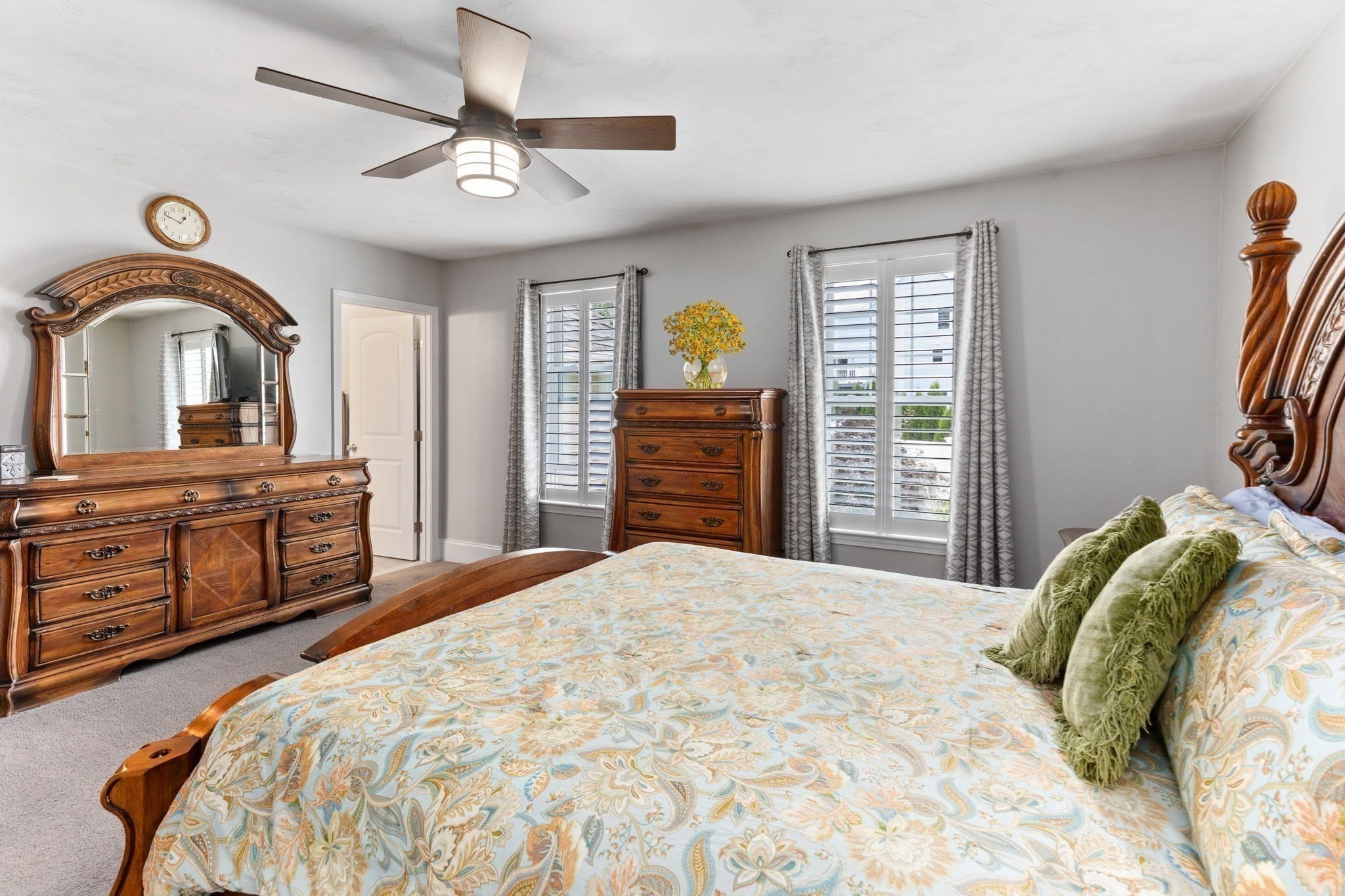 12 Waterford Circle Property Photo 39