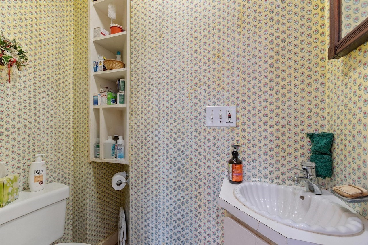 124 Prescott St Property Photo 17