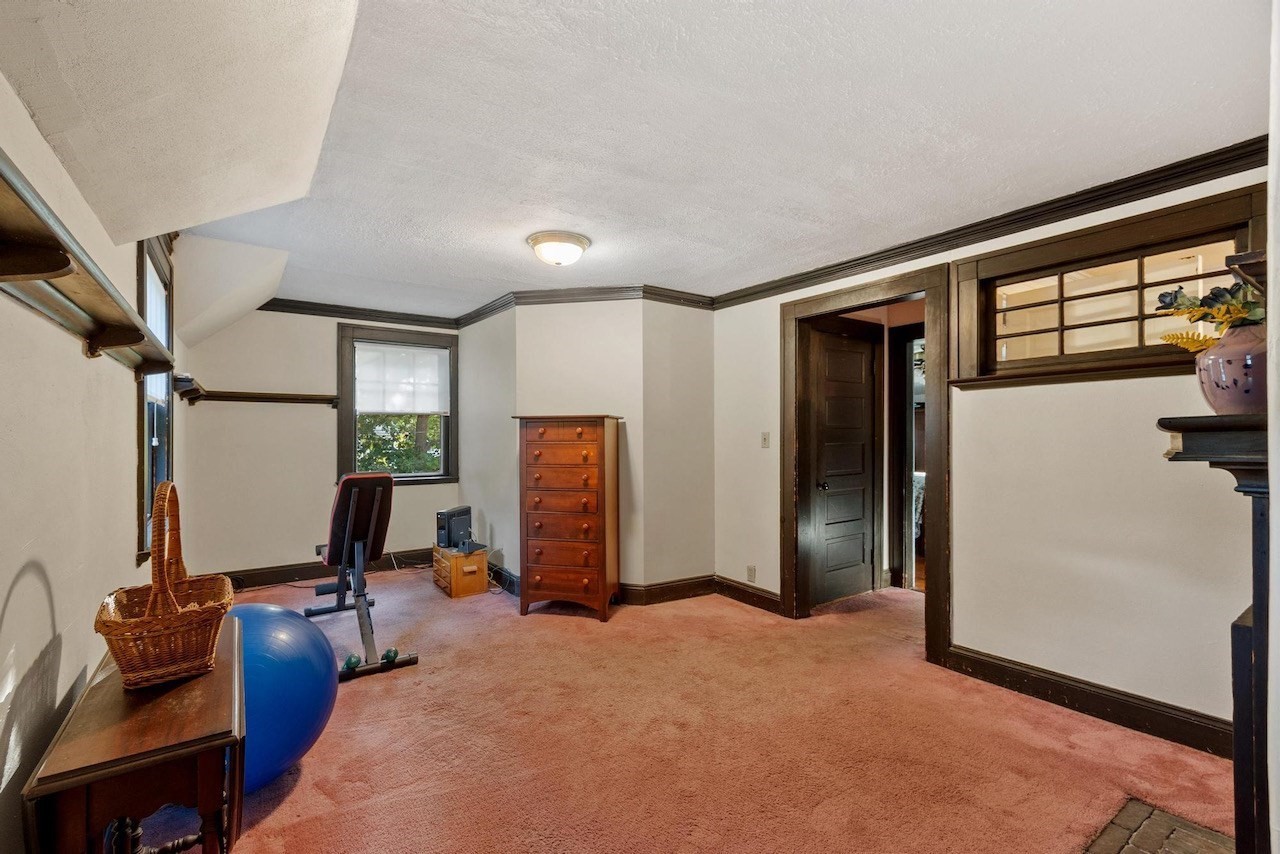 124 Prescott St Property Photo 32