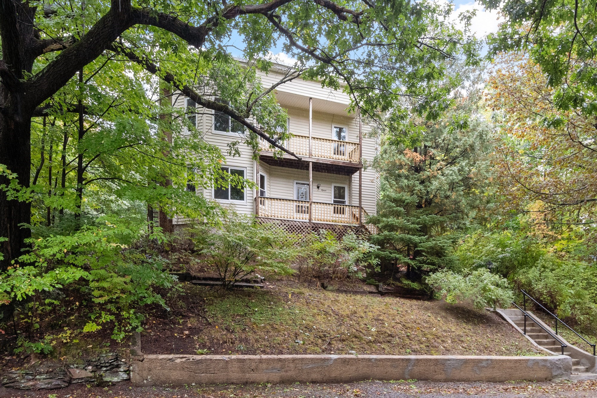 15 Nutting St Property Photo 1