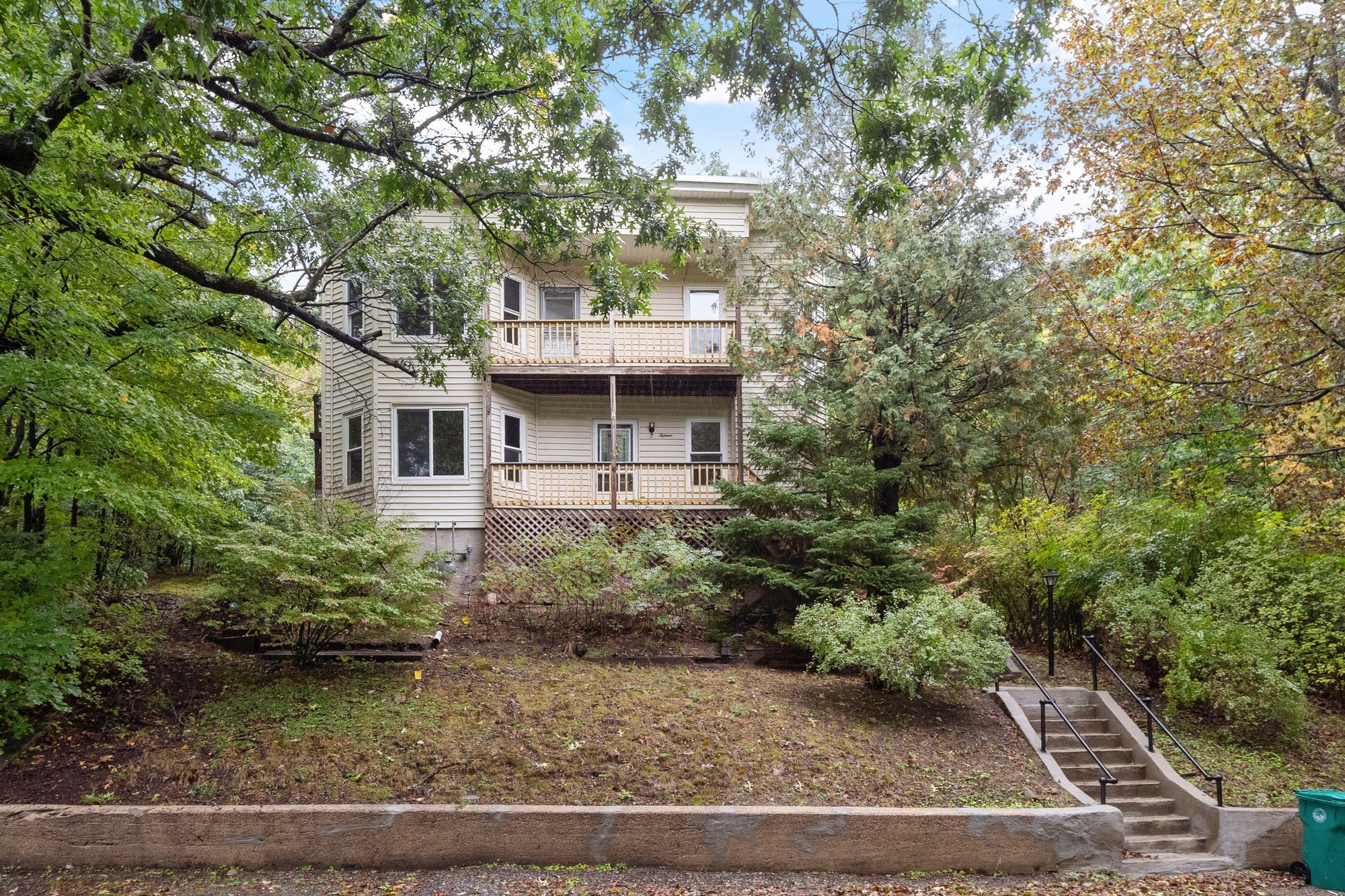 15 Nutting St Property Photo 2