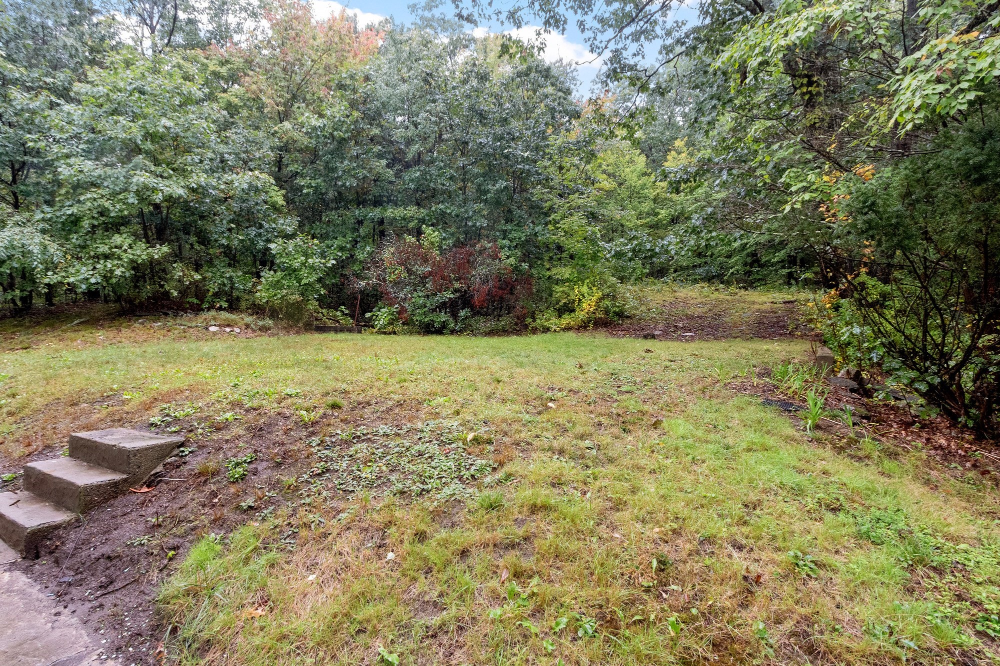 15 Nutting St Property Photo 8