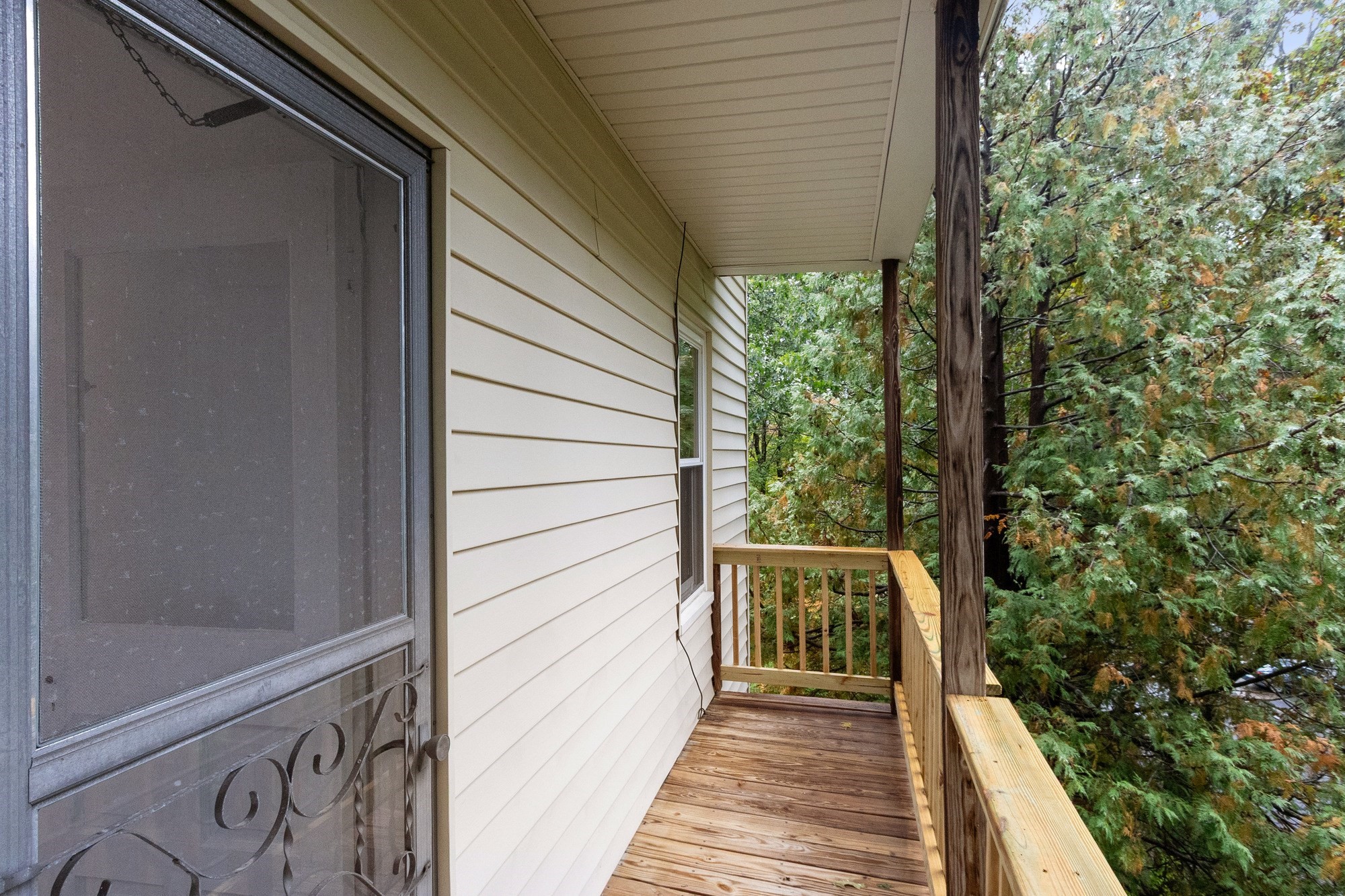 15 Nutting St Property Photo 11
