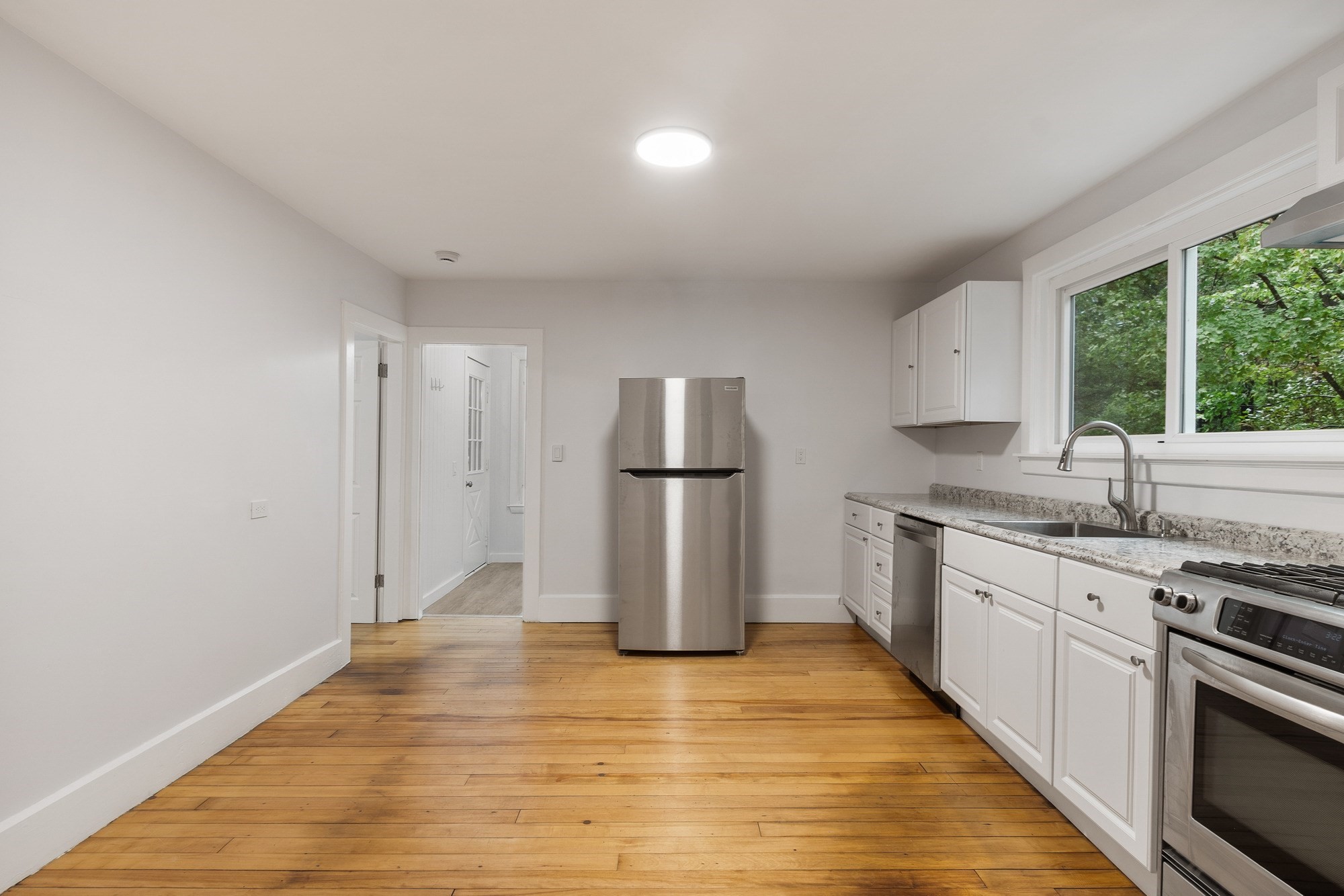 15 Nutting St Property Photo 18