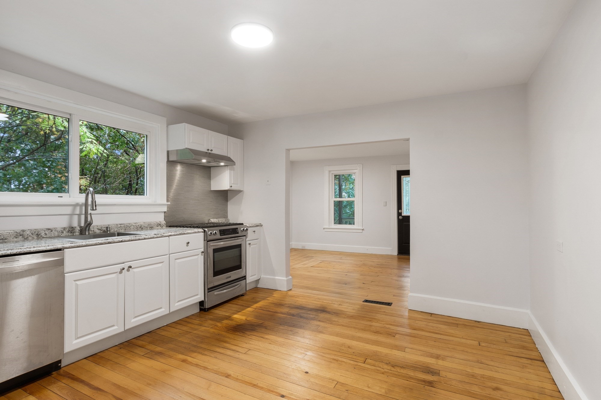 15 Nutting St Property Photo 20