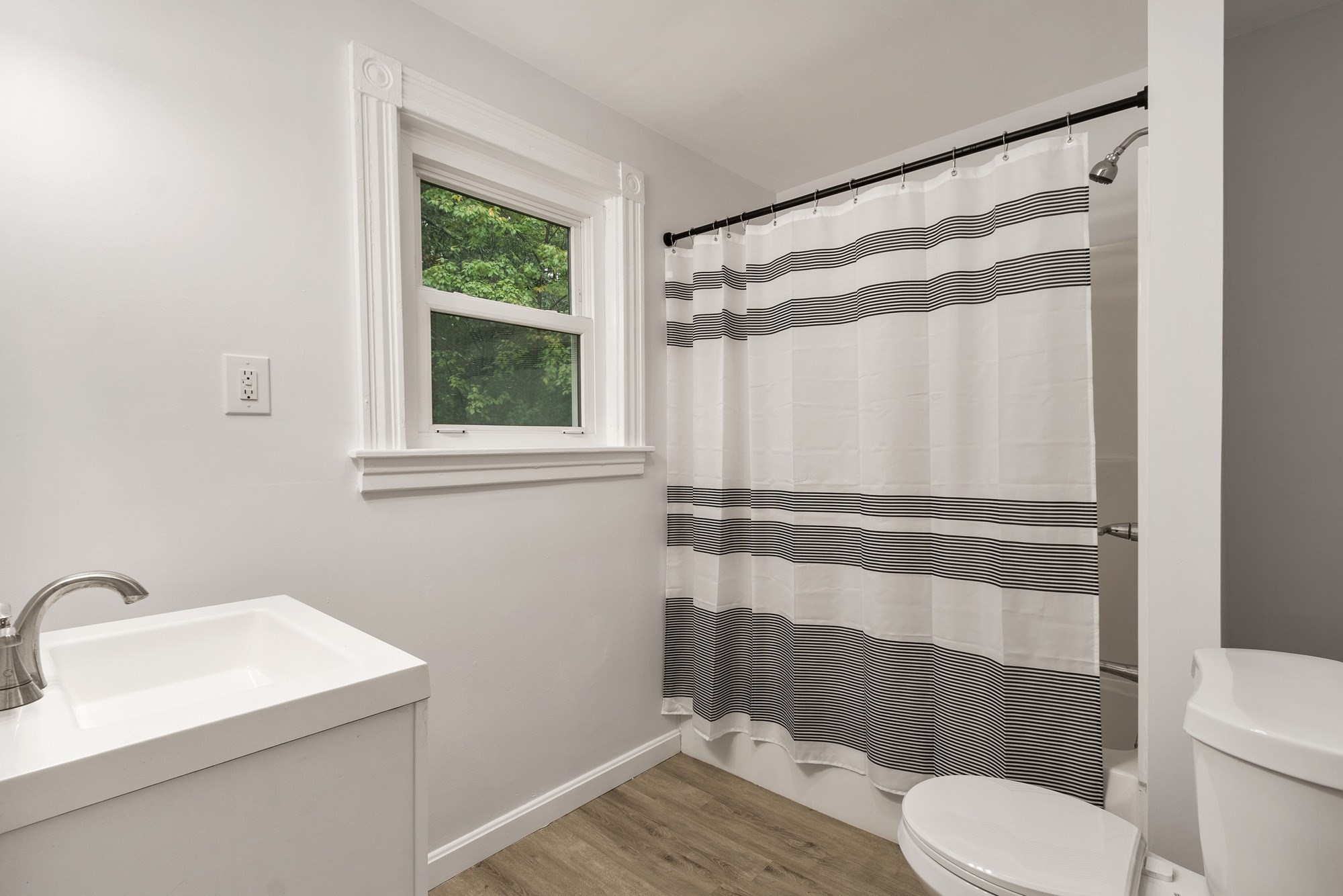 15 Nutting St Property Photo 24