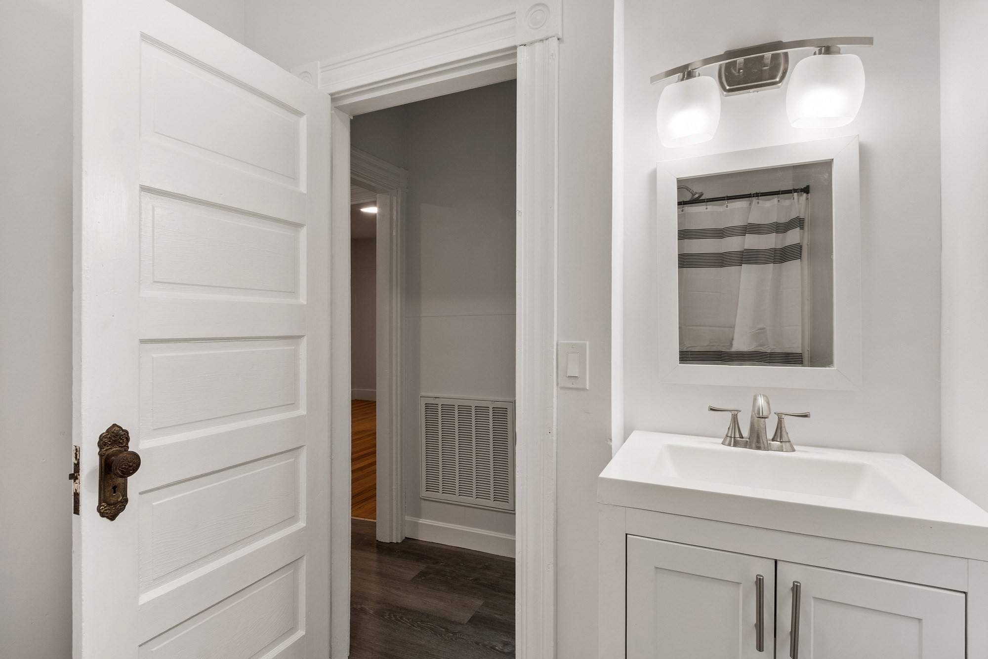 15 Nutting St Property Photo 30