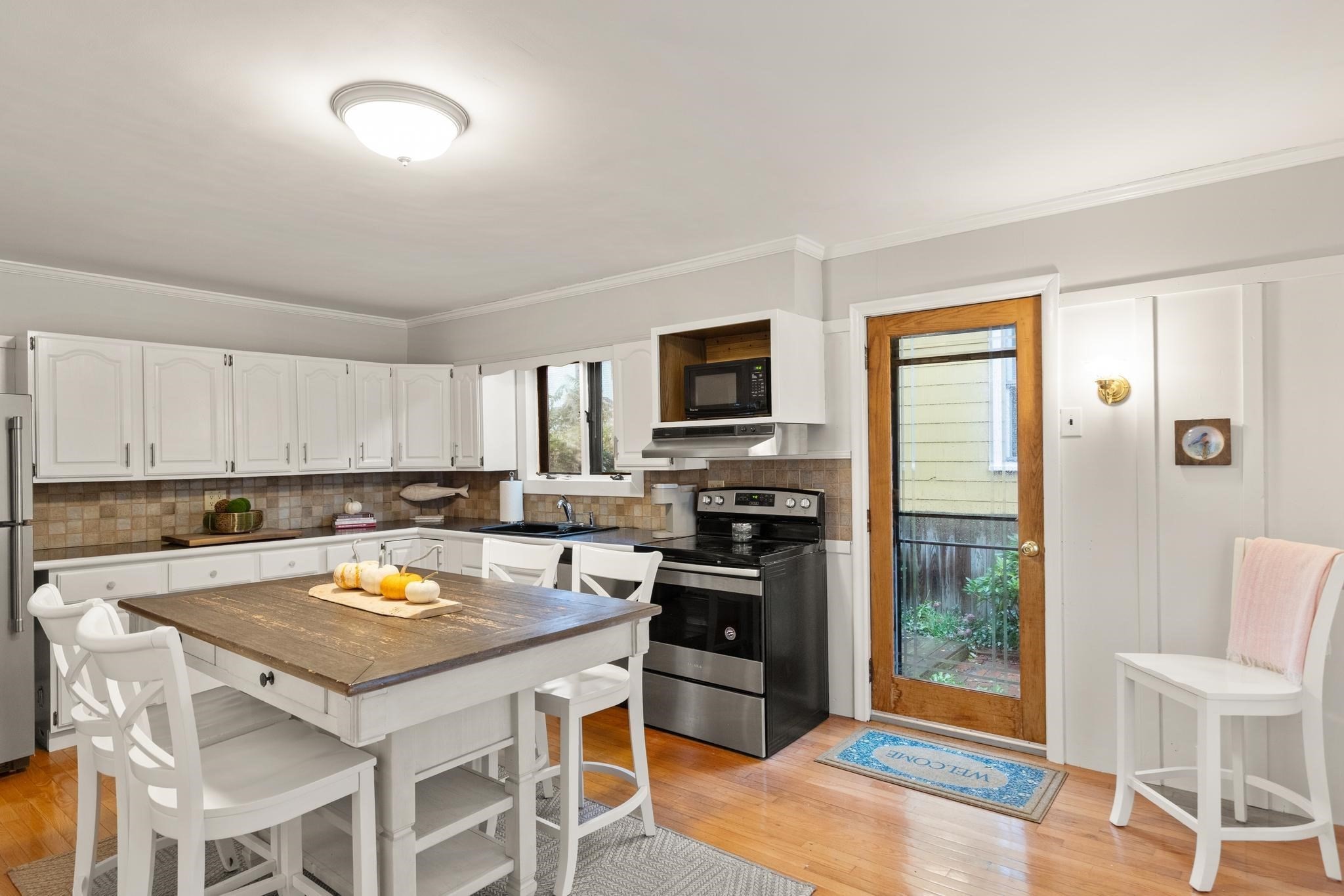 15 Myrtle St Property Photo 3