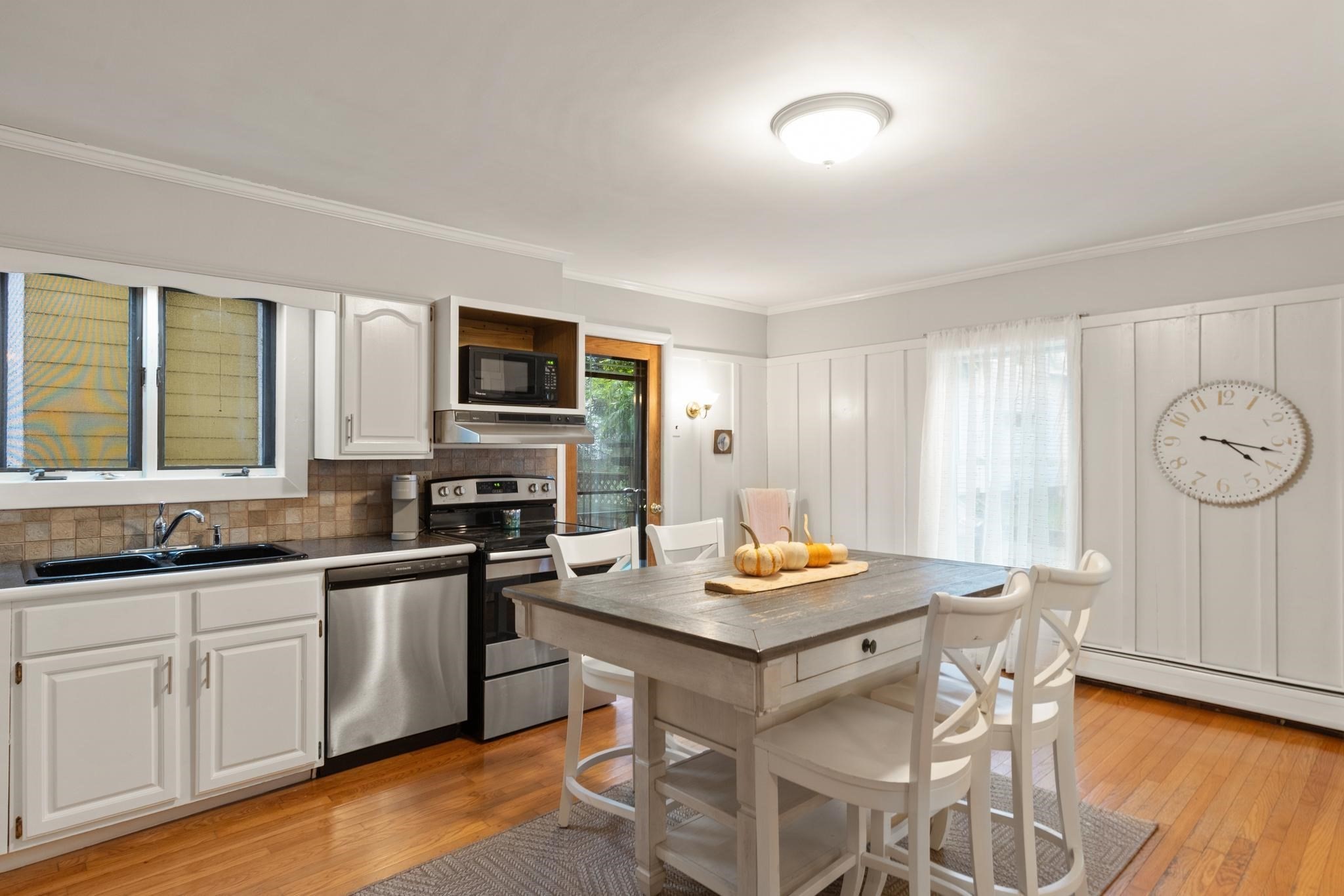 15 Myrtle St Property Photo 8