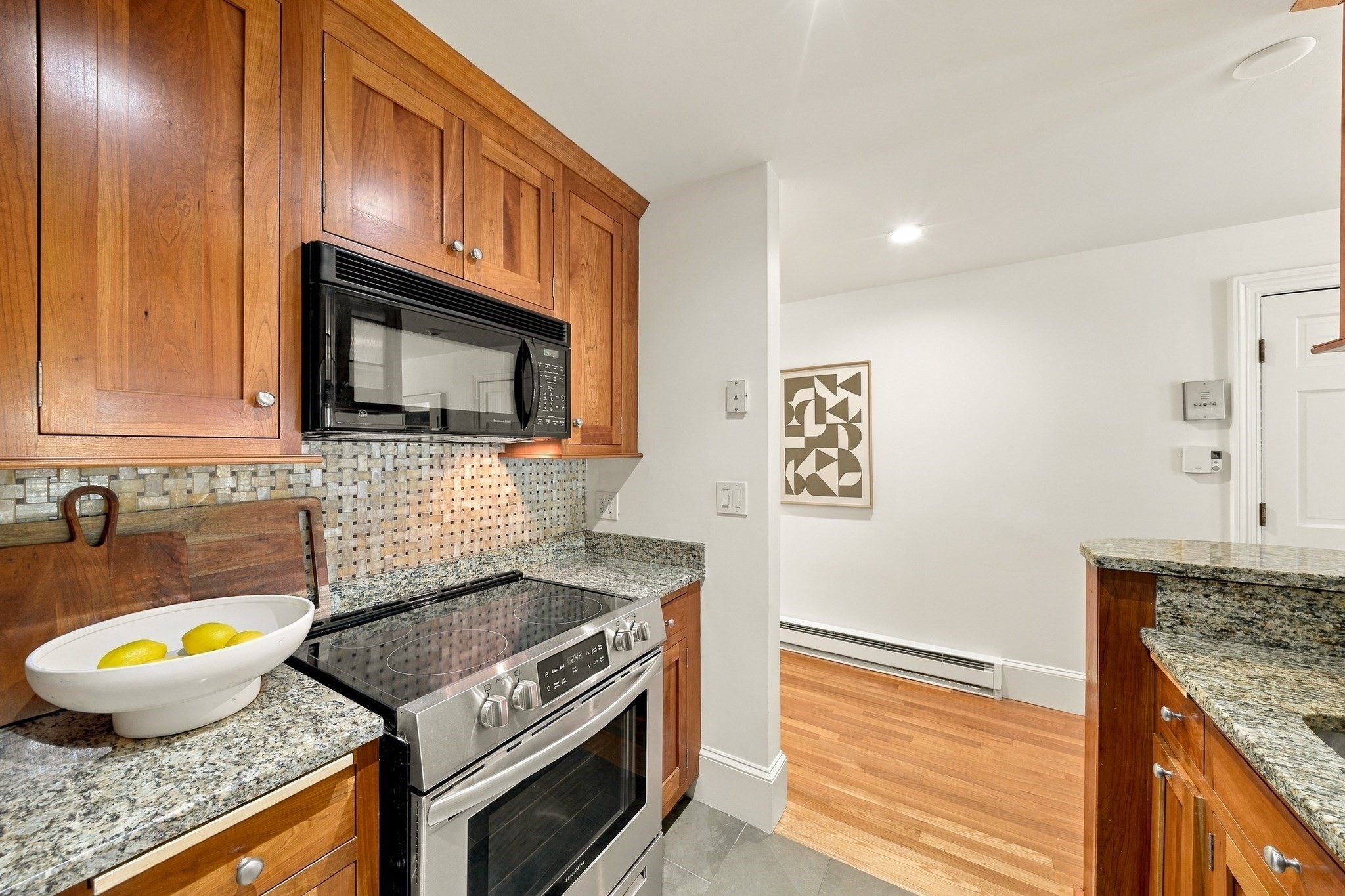 505 Columbus Ave # 2 Property Photo 8