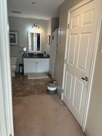 10 Seaport Dr # 2310 Property Photo 7