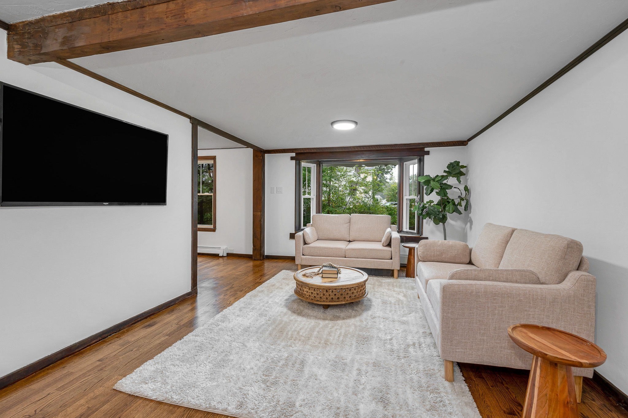 19 South Street Property Photo 3