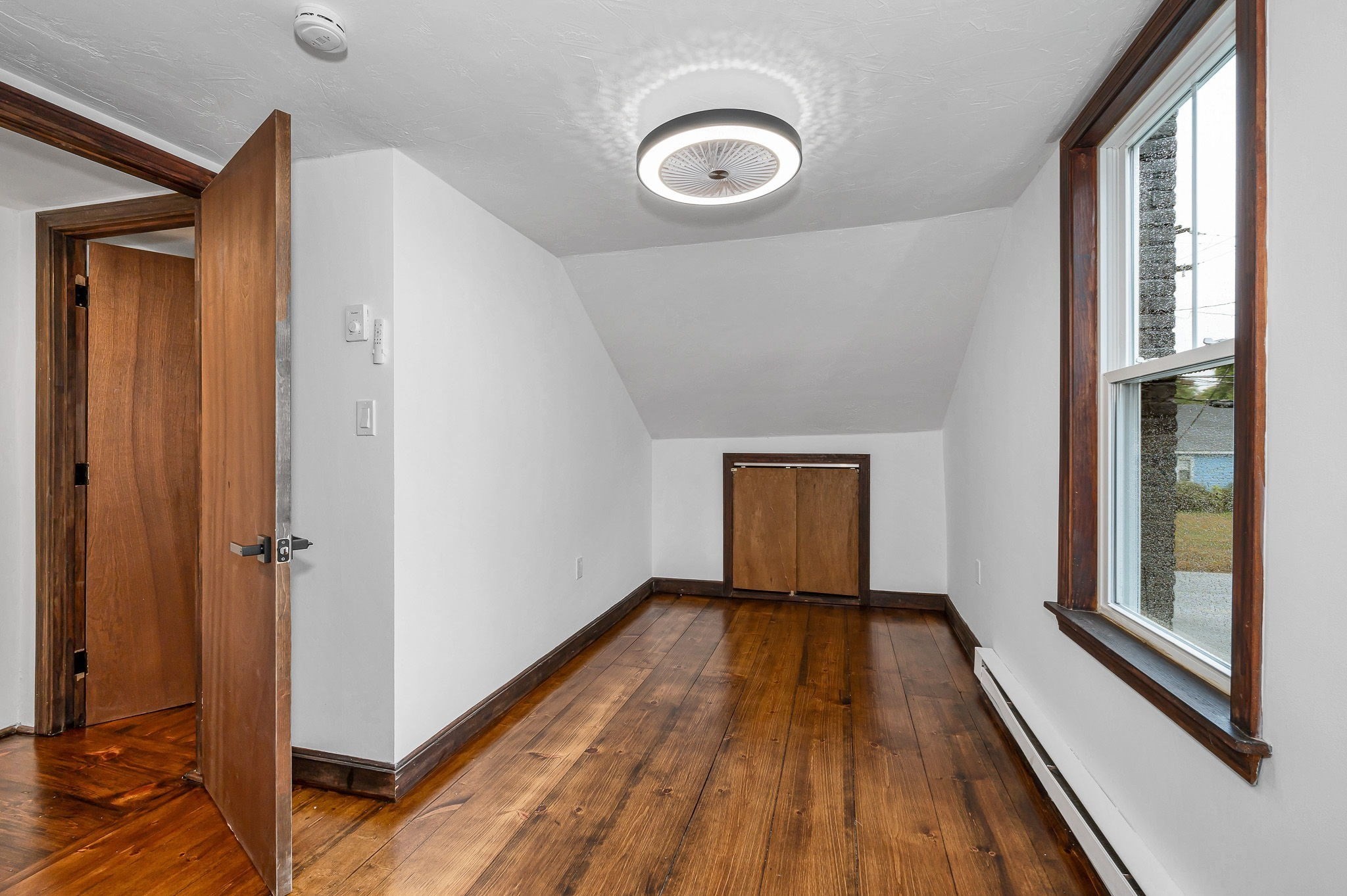19 South Street Property Photo 20