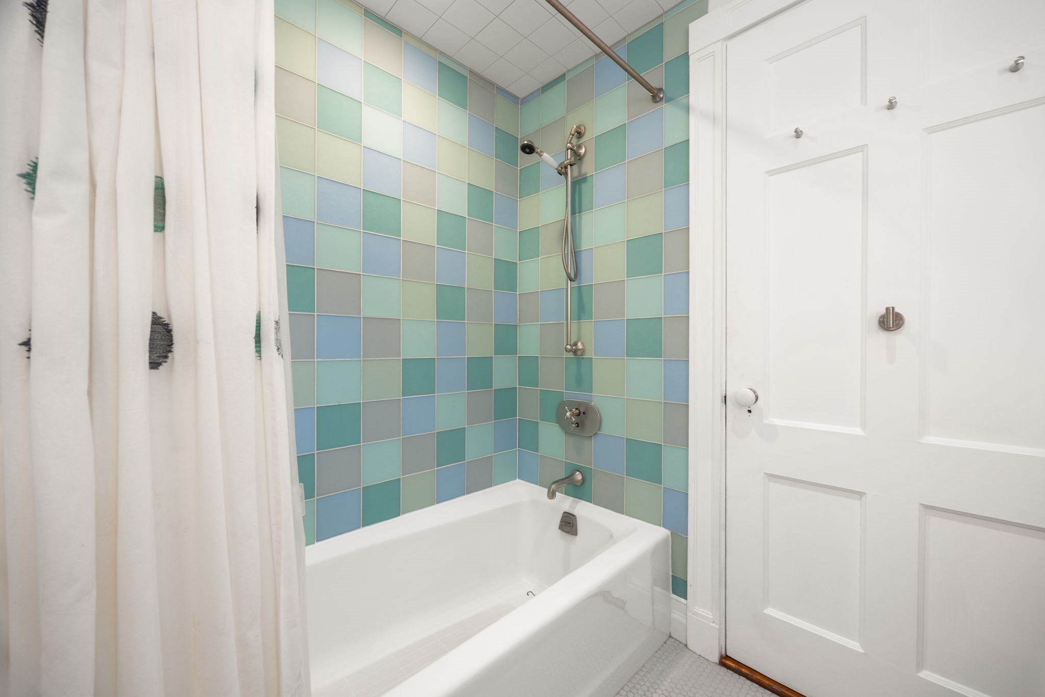 34 Hancock Ave Property Photo 22